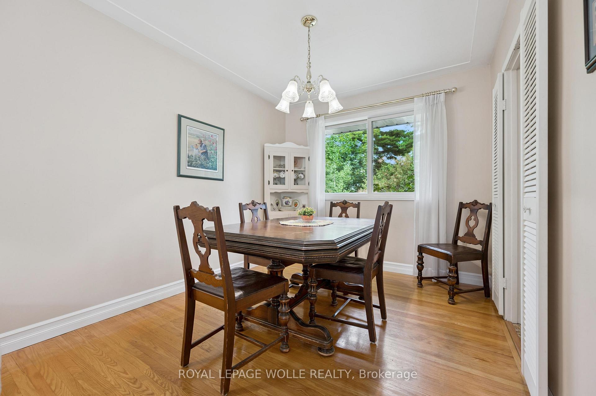 Photo 15 of 18 Simpson Avenue, Kitchener — HOMEH
