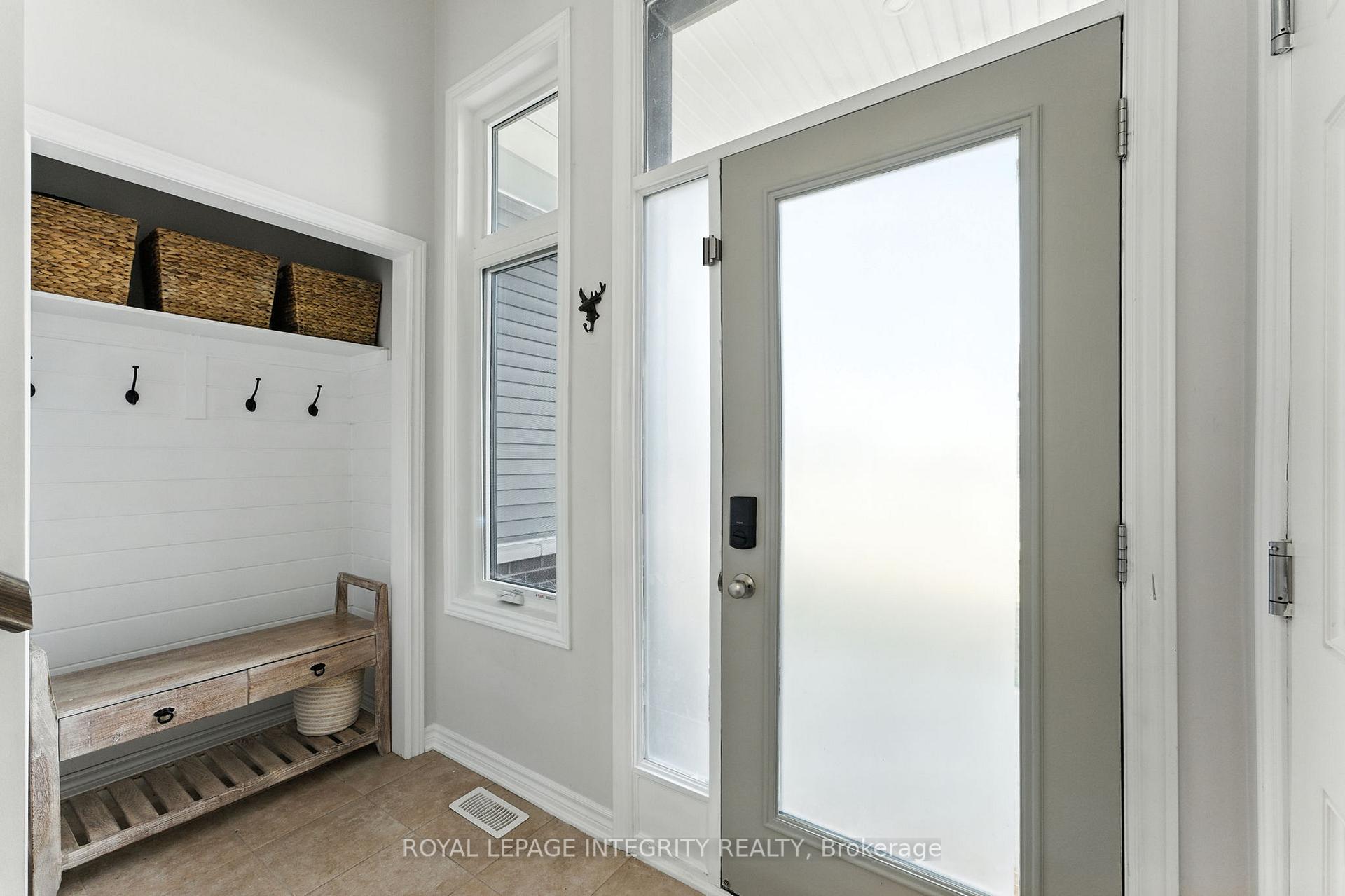 Photo 4 of 514 Cope Drive, Ottawa, Kanata - Emerald Meadows/Trailwest — HOMEH