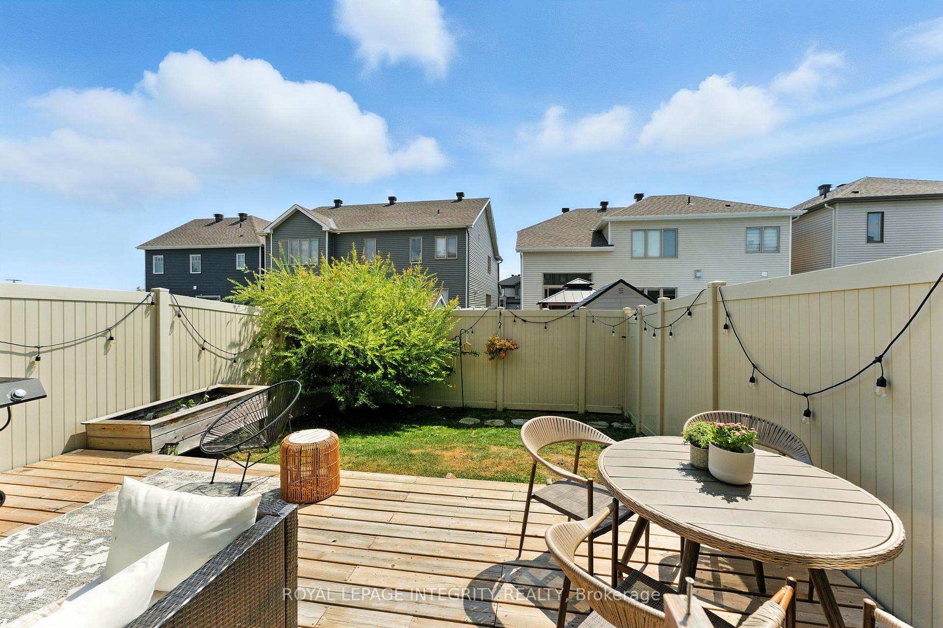 Photo 33 of 514 Cope Drive, Ottawa, Kanata - Emerald Meadows/Trailwest — HOMEH