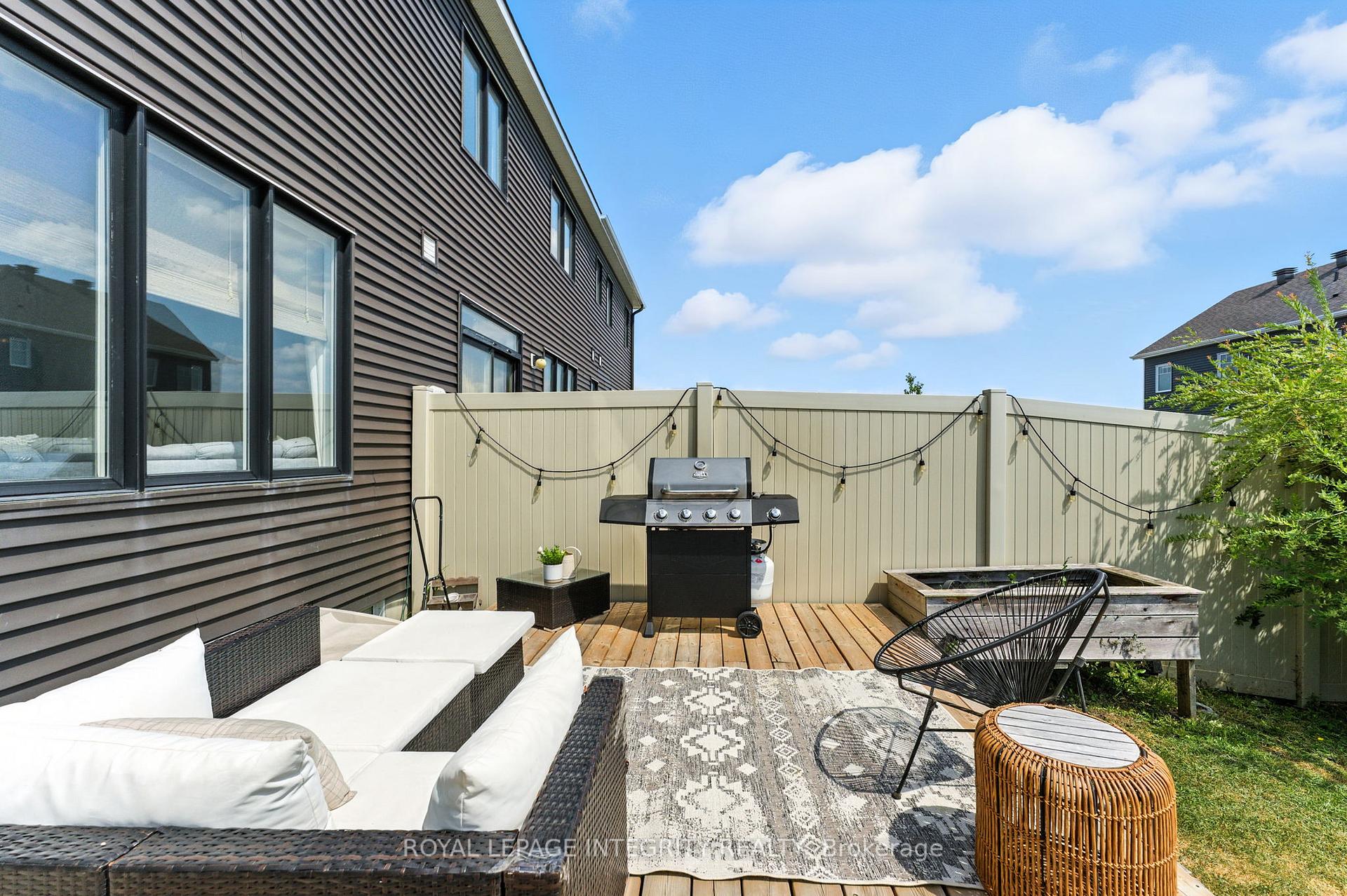 Photo 36 of 514 Cope Drive, Ottawa, Kanata - Emerald Meadows/Trailwest — HOMEH