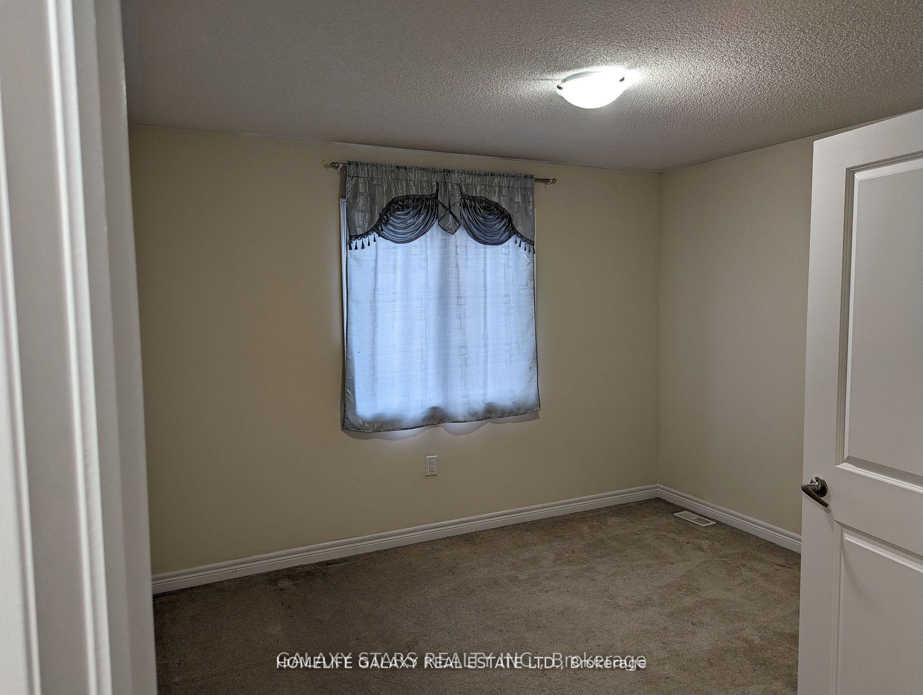Photo 13 of 364 Cornell Centre Boulevard, Markham, Cornell — HOMEH