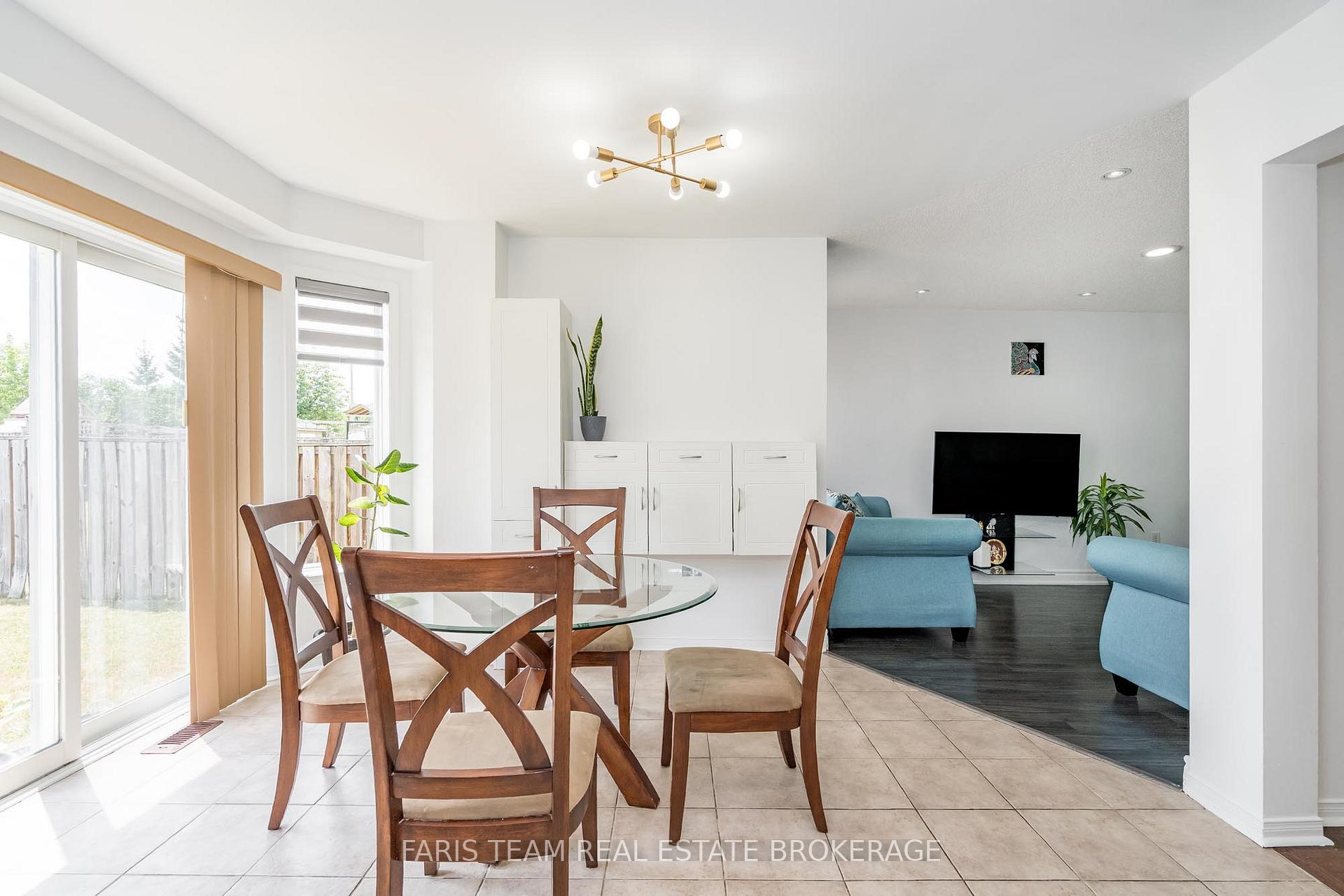 Photo 9 of 1333 Fox Hill Street, Innisfil, Alcona — HOMEH