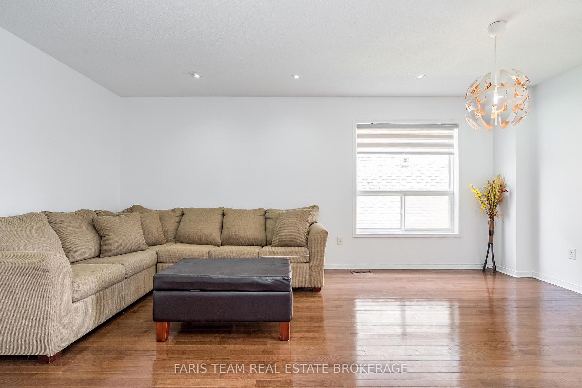 Photo 11 of 1333 Fox Hill Street, Innisfil, Alcona — HOMEH