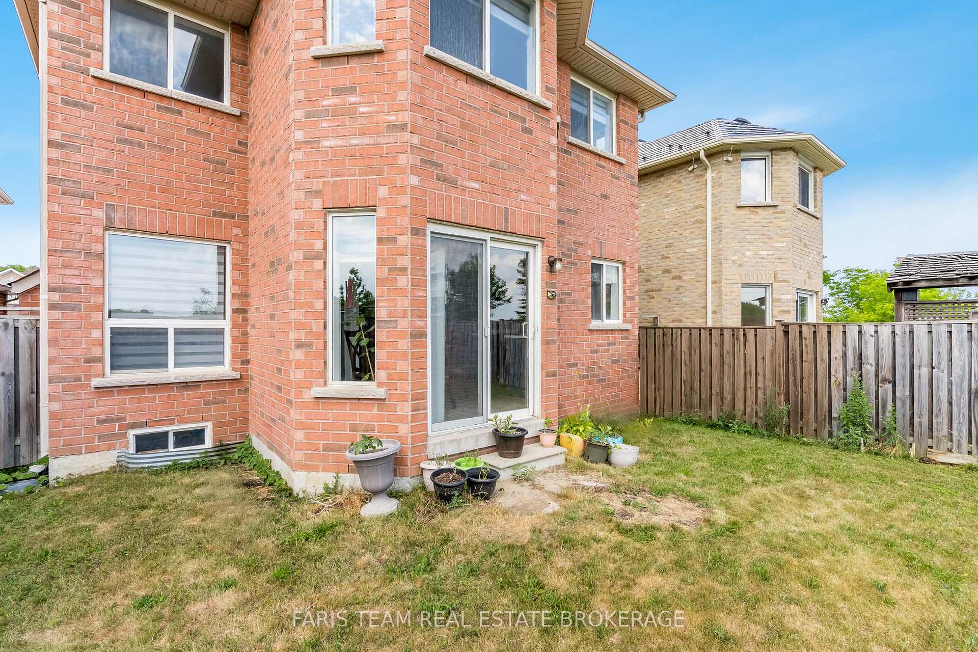 Photo 24 of 1333 Fox Hill Street, Innisfil, Alcona — HOMEH