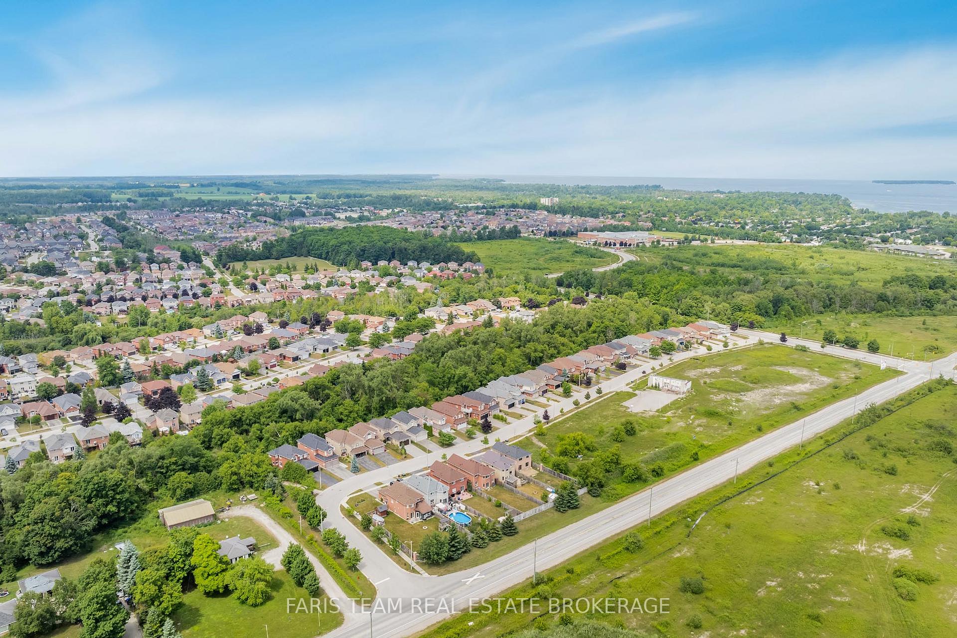 Photo 29 of 1333 Fox Hill Street, Innisfil, Alcona — HOMEH