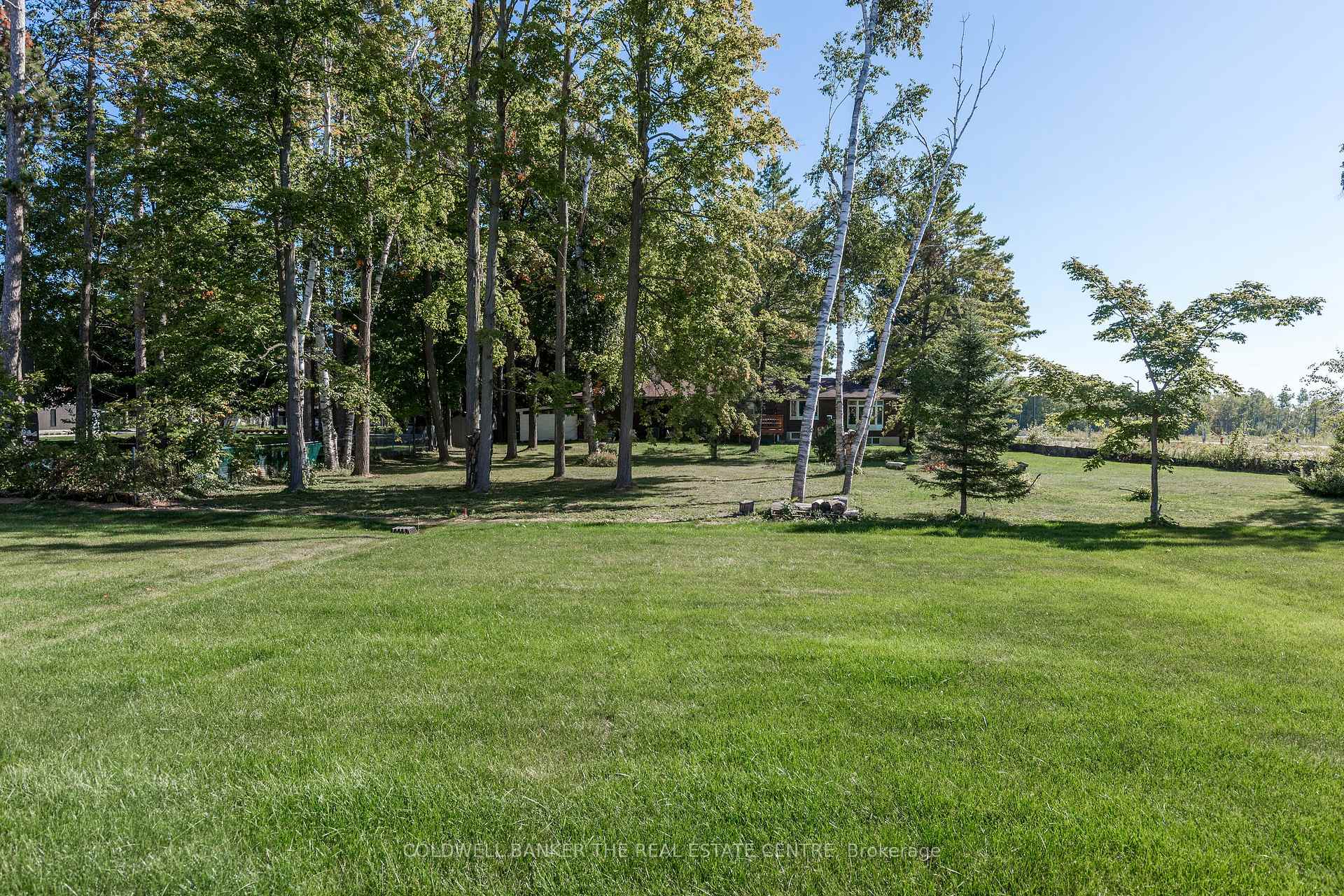 Photo 30 of 550 Mika Street, Innisfil, Rural Innisfil — HOMEH