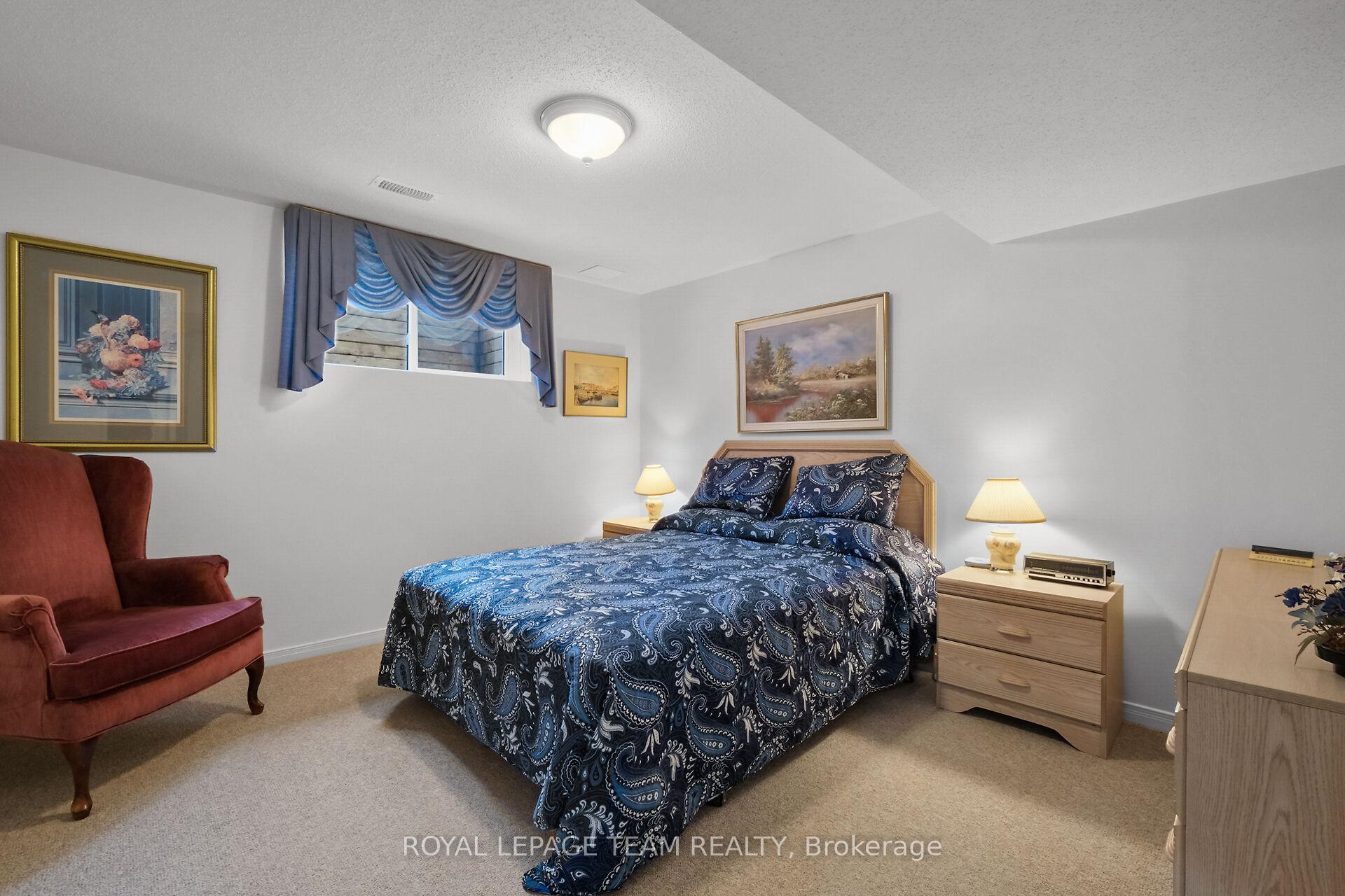 Photo 36 of 20 Peregrine Crescent, Ottawa, Kanata - Bridlewood — HOMEH
