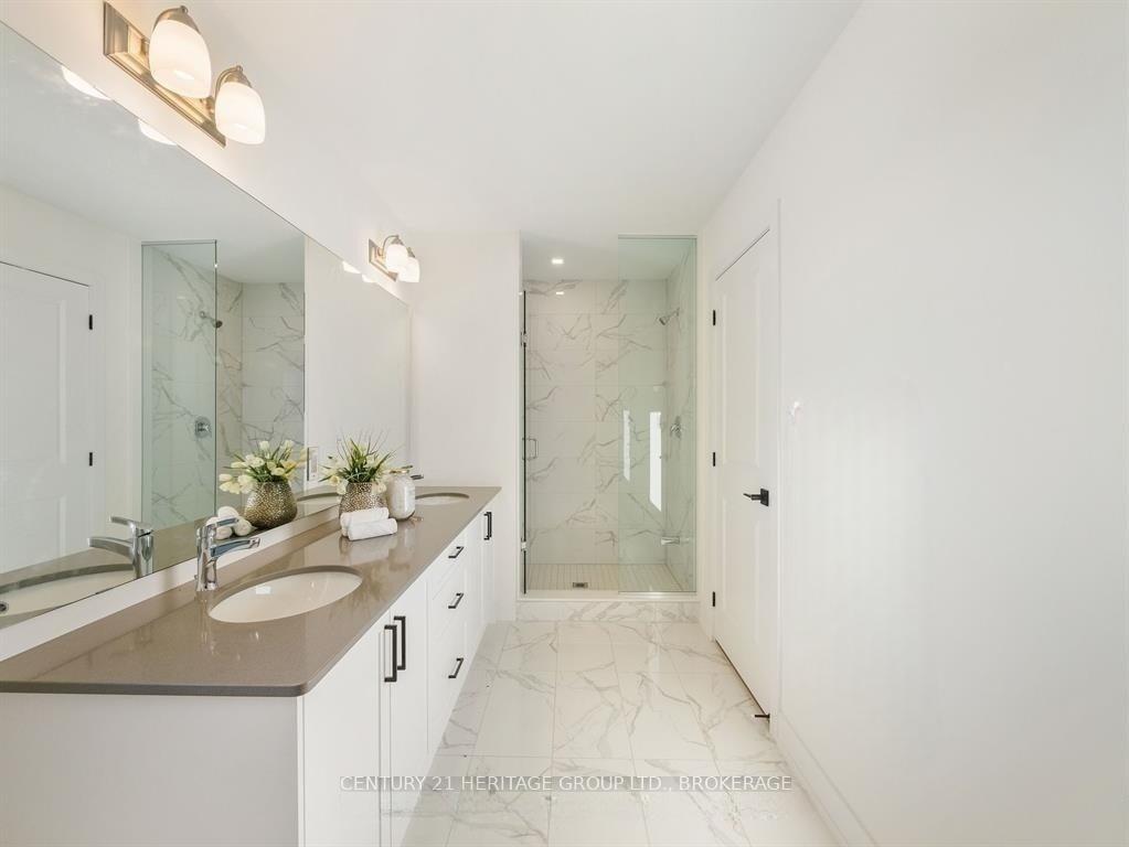 Photo 14 of 98 Creighton Drive, Loyalist, Odessa — HOMEH