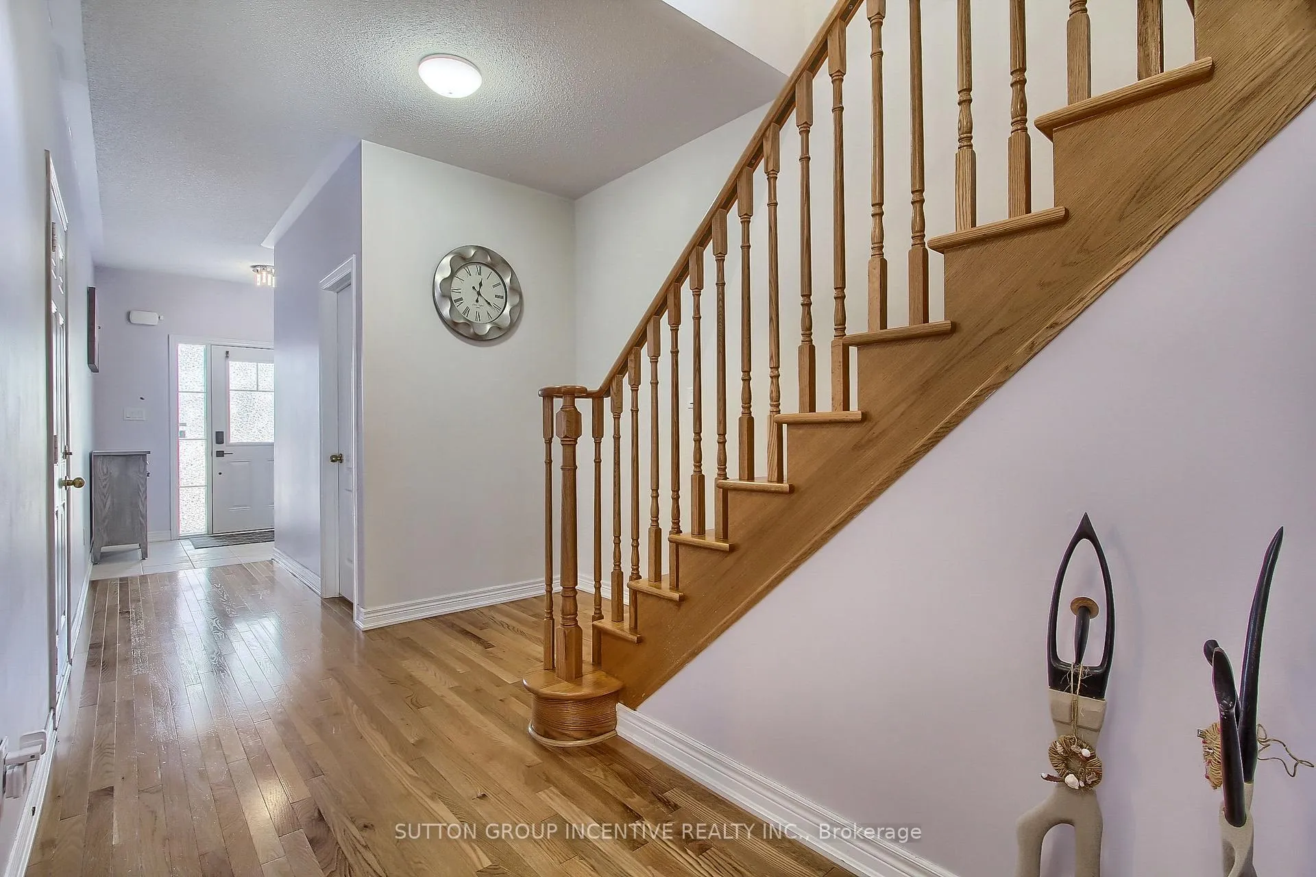 Photo 4 of 1457 Lormel Gate Avenue, Innisfil, Lefroy — HOMEH
