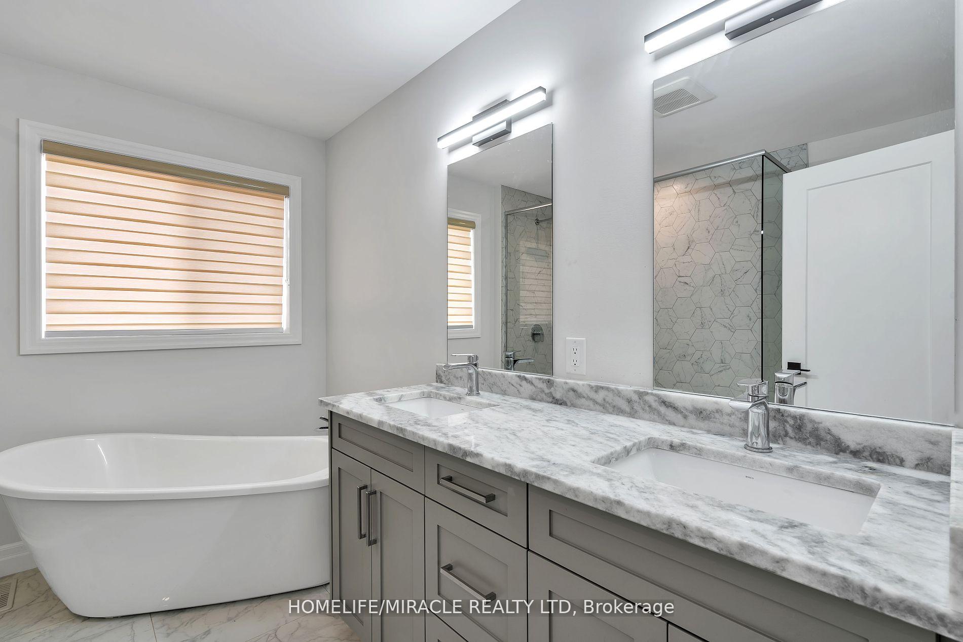 Photo 9 of 115 Jefferson Street W, Lucan Biddulph, Lucan — HOMEH