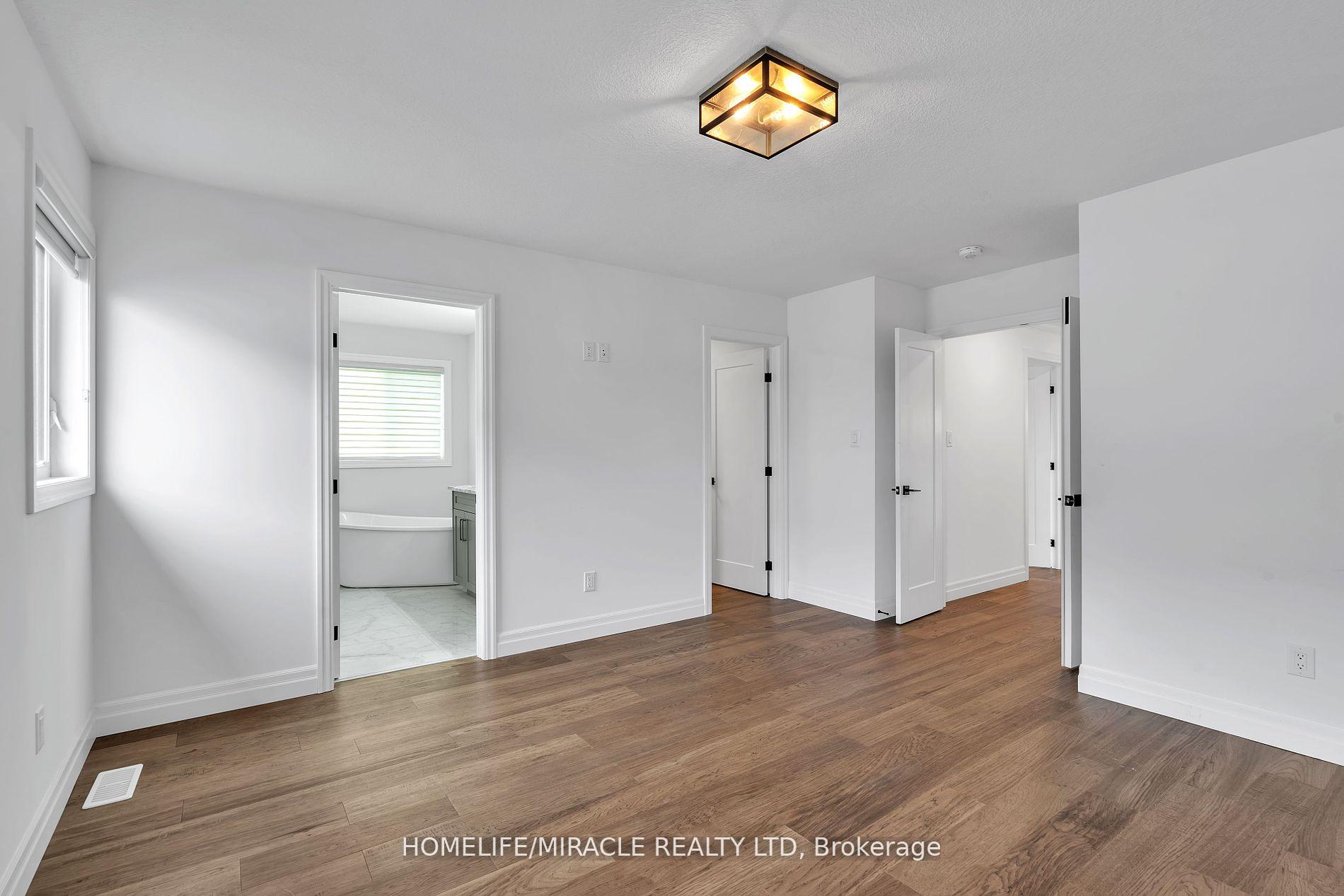 Photo 13 of 115 Jefferson Street W, Lucan Biddulph, Lucan — HOMEH
