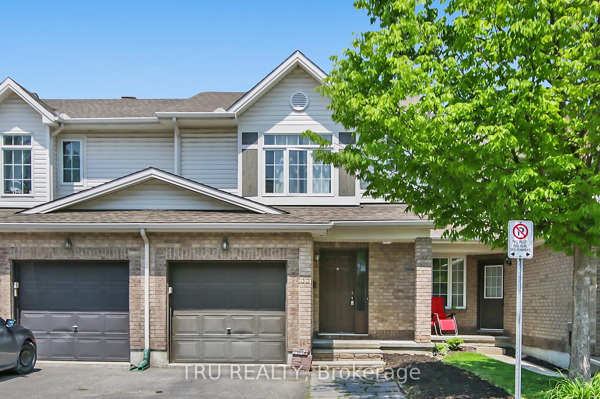 Photo 2 of 133 Kinross Private, Ottawa, Kanata - Morgan's Grant/South March — HOMEH
