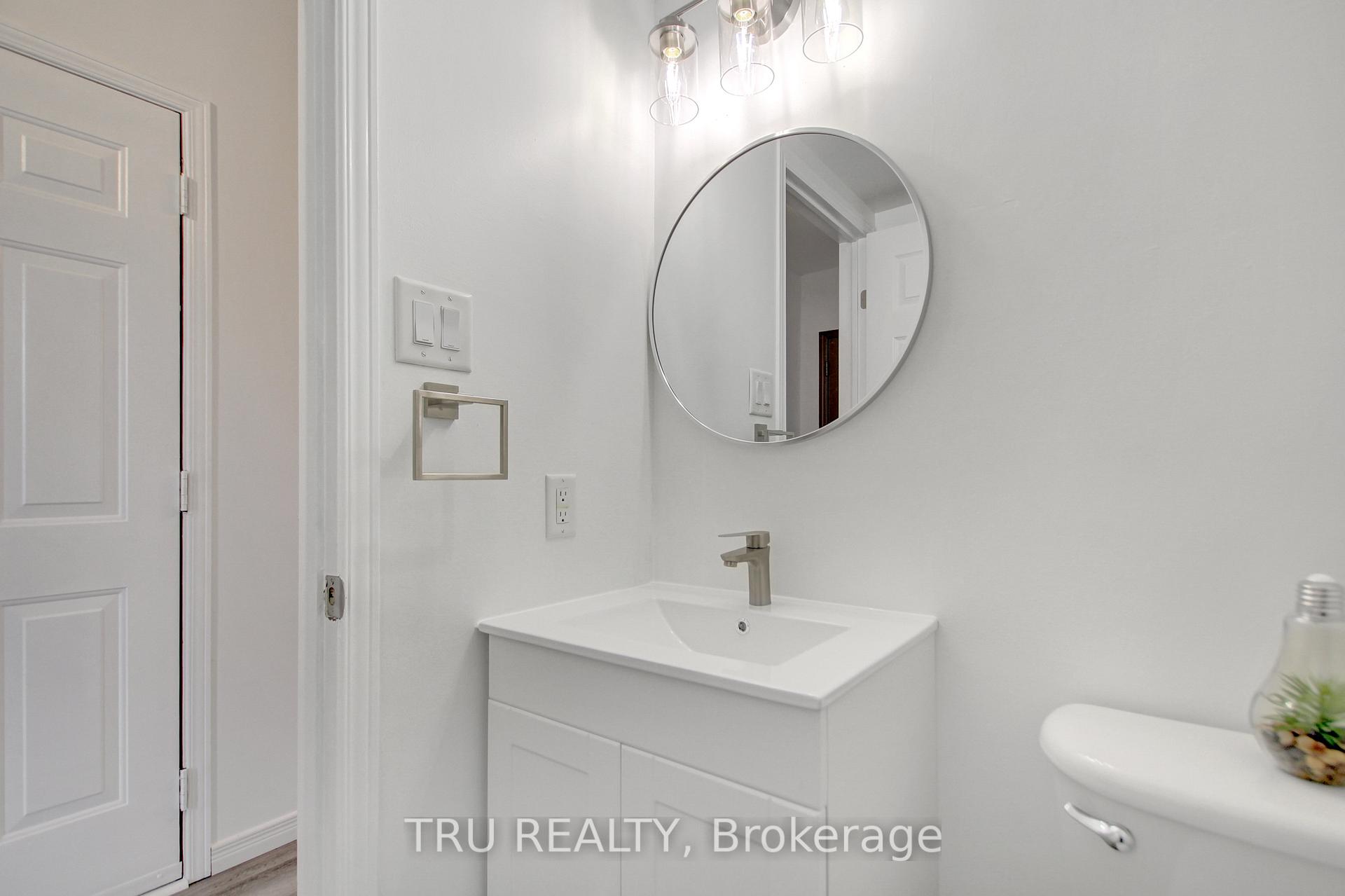 Photo 17 of 133 Kinross Private, Ottawa, Kanata - Morgan's Grant/South March — HOMEH