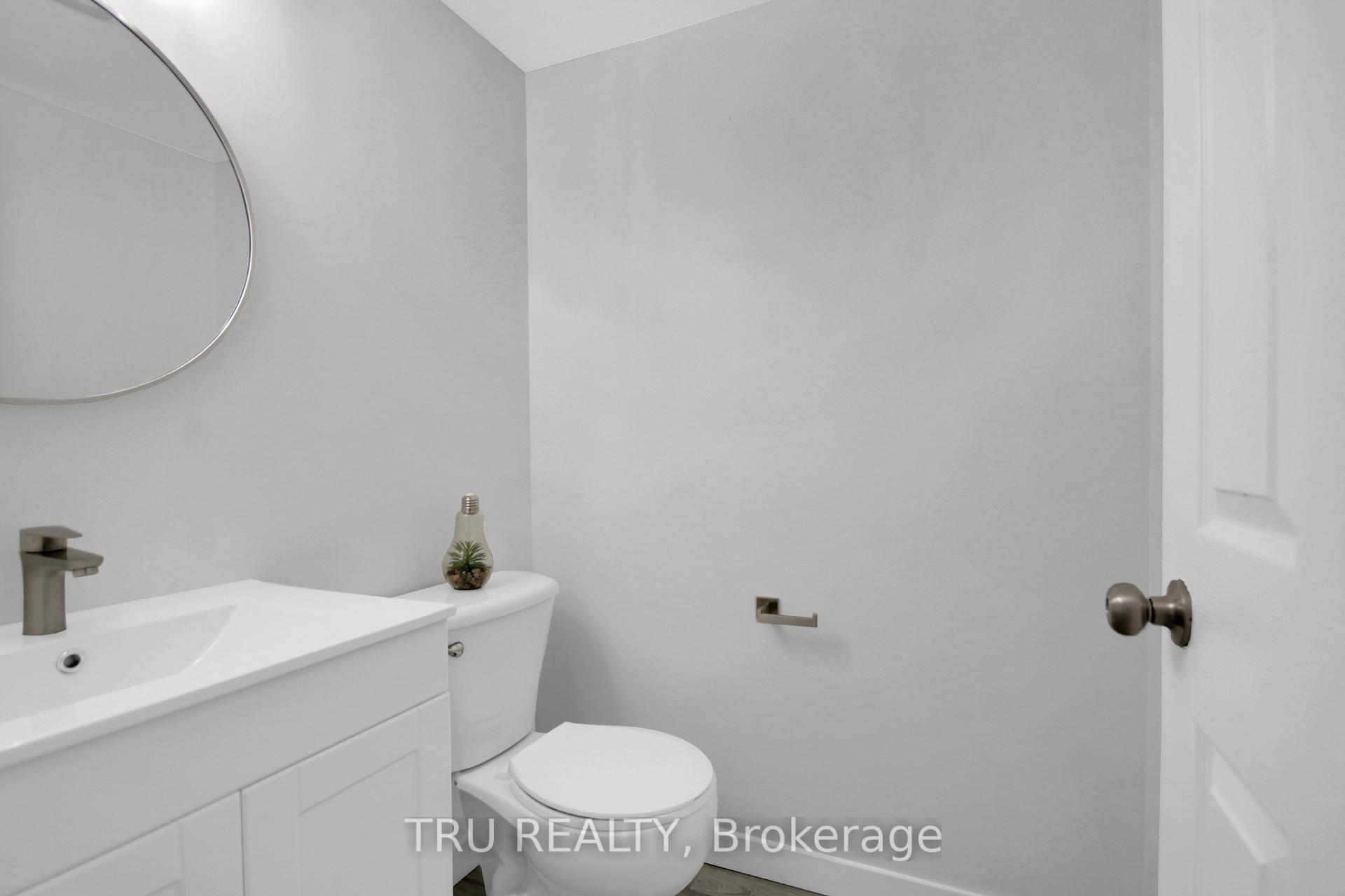 Photo 18 of 133 Kinross Private, Ottawa, Kanata - Morgan's Grant/South March — HOMEH