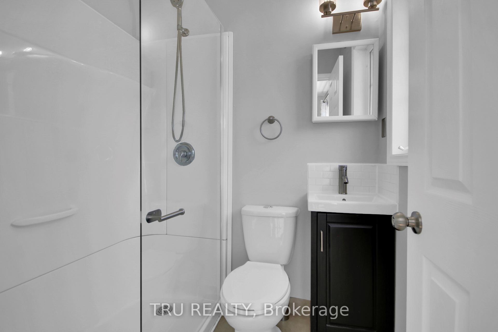 Photo 22 of 133 Kinross Private, Ottawa, Kanata - Morgan's Grant/South March — HOMEH