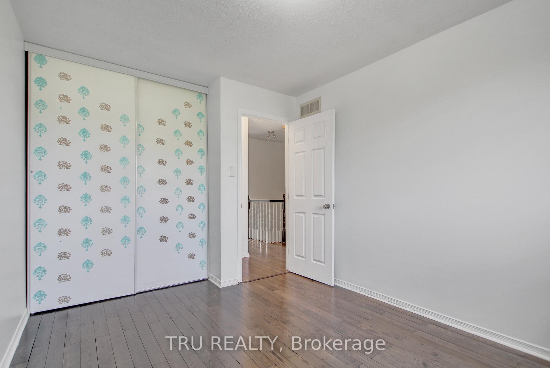 Photo 24 of 133 Kinross Private, Ottawa, Kanata - Morgan's Grant/South March — HOMEH