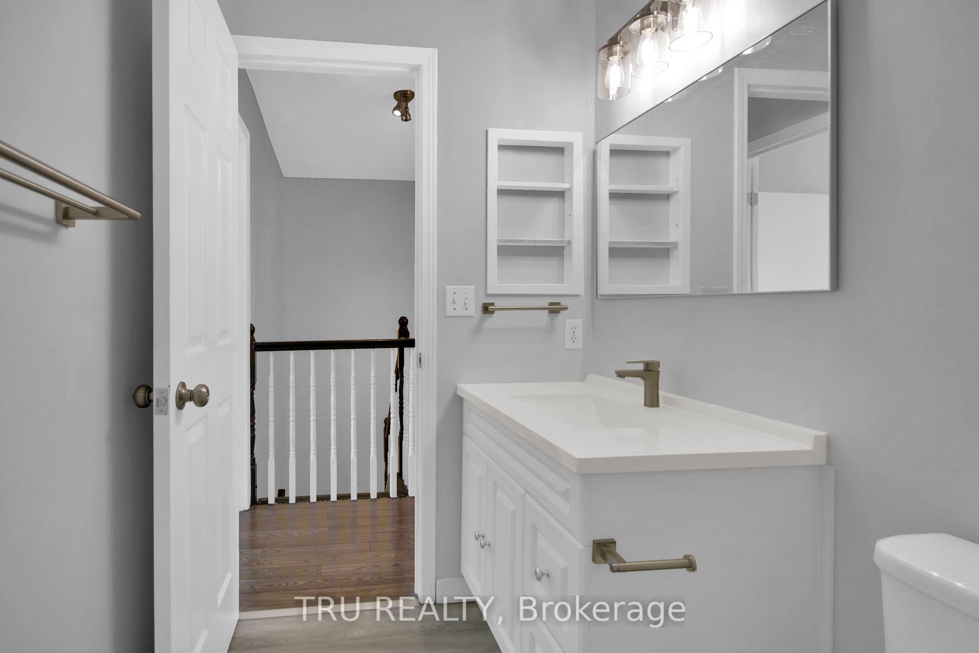 Photo 28 of 133 Kinross Private, Ottawa, Kanata - Morgan's Grant/South March — HOMEH