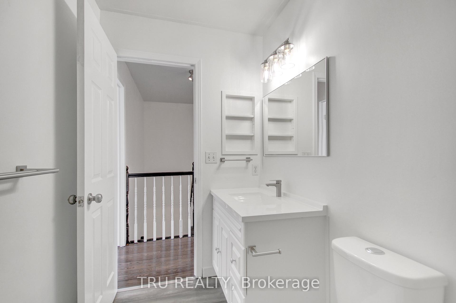 Photo 29 of 133 Kinross Private, Ottawa, Kanata - Morgan's Grant/South March — HOMEH