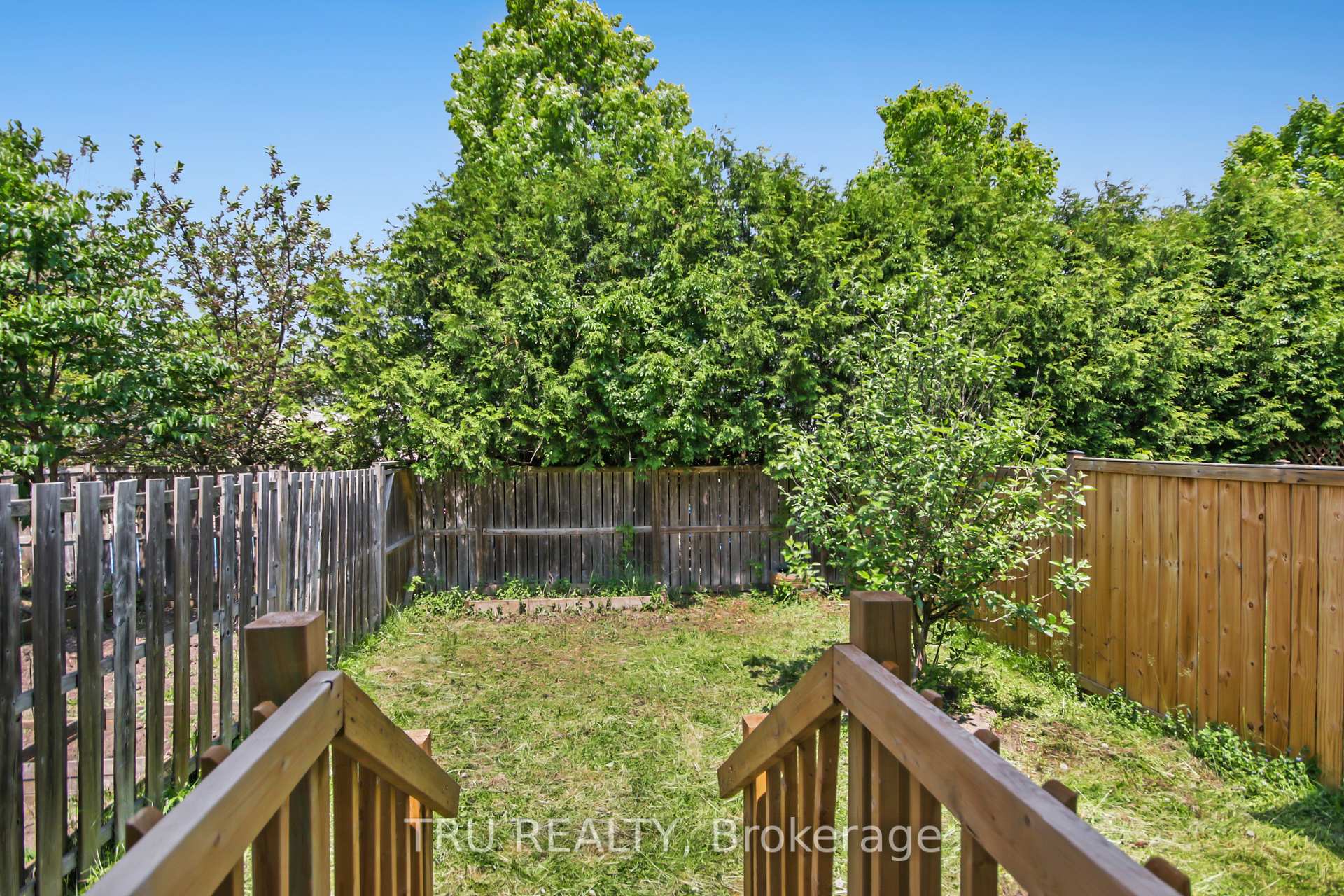 Photo 35 of 133 Kinross Private, Ottawa, Kanata - Morgan's Grant/South March — HOMEH