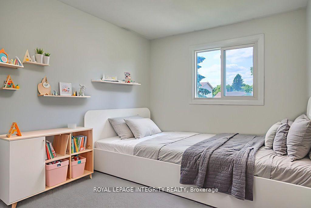 Photo 38 of 77 Seabrooke Drive, Ottawa, Kanata - Glencairn/Hazeldean — HOMEH
