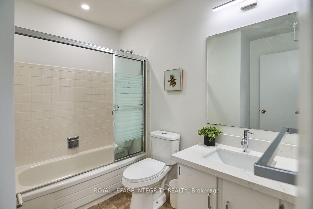 Photo 39 of 77 Seabrooke Drive, Ottawa, Kanata - Glencairn/Hazeldean — HOMEH