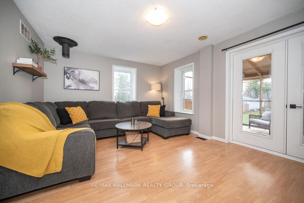 Photo 15 of 715 River Road, McNab/Braeside, Mcnab/Braeside Twps — HOMEH