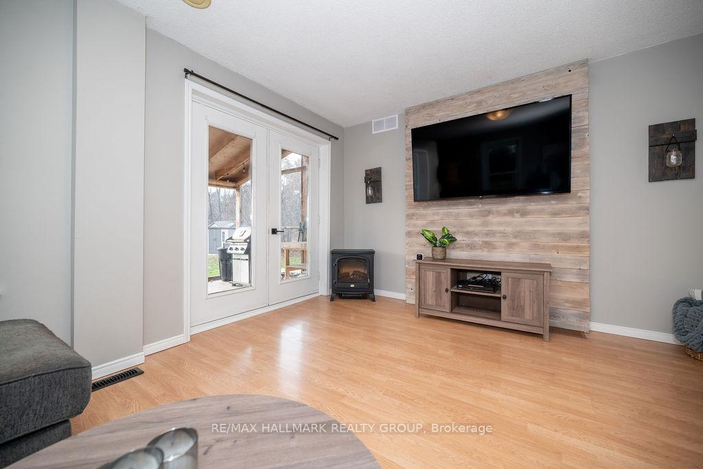 Photo 16 of 715 River Road, McNab/Braeside, Mcnab/Braeside Twps — HOMEH