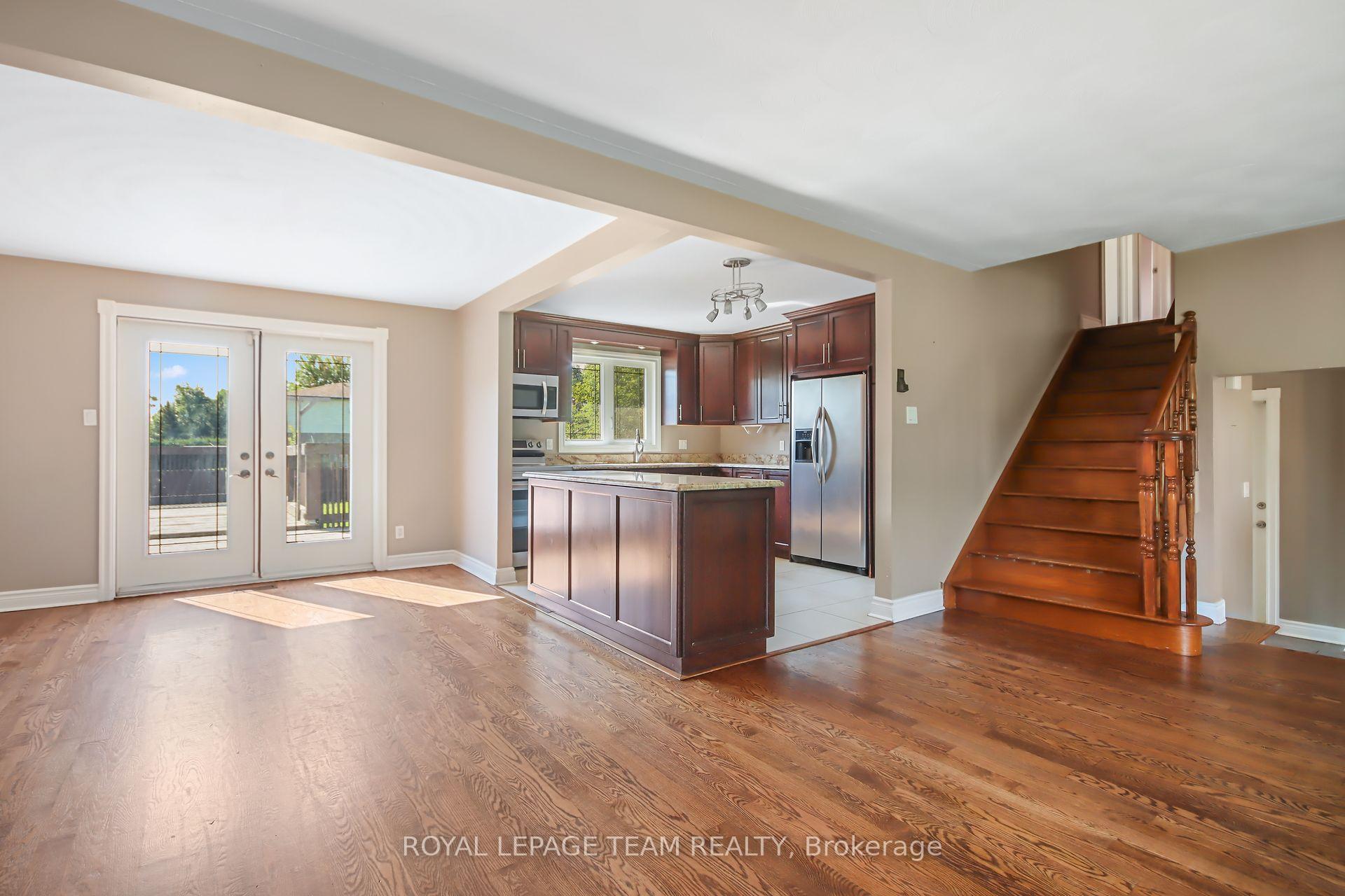 Photo 7 of 454 Rideau Road, Ottawa, Manotick East to Manotick Station — HOMEH