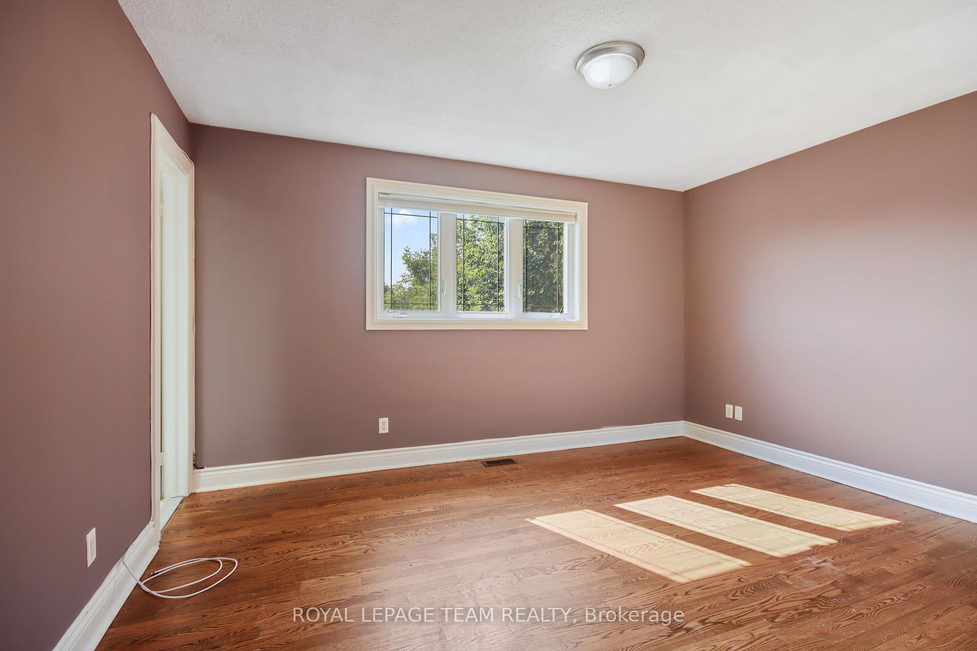 Photo 20 of 454 Rideau Road, Ottawa, Manotick East to Manotick Station — HOMEH