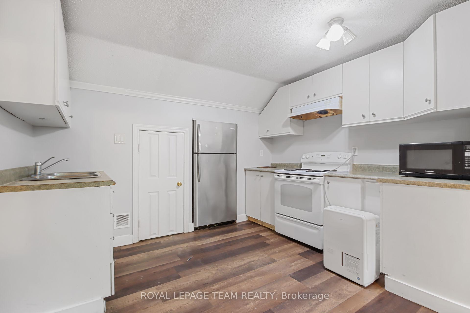 Photo 30 of 454 Rideau Road, Ottawa, Manotick East to Manotick Station — HOMEH