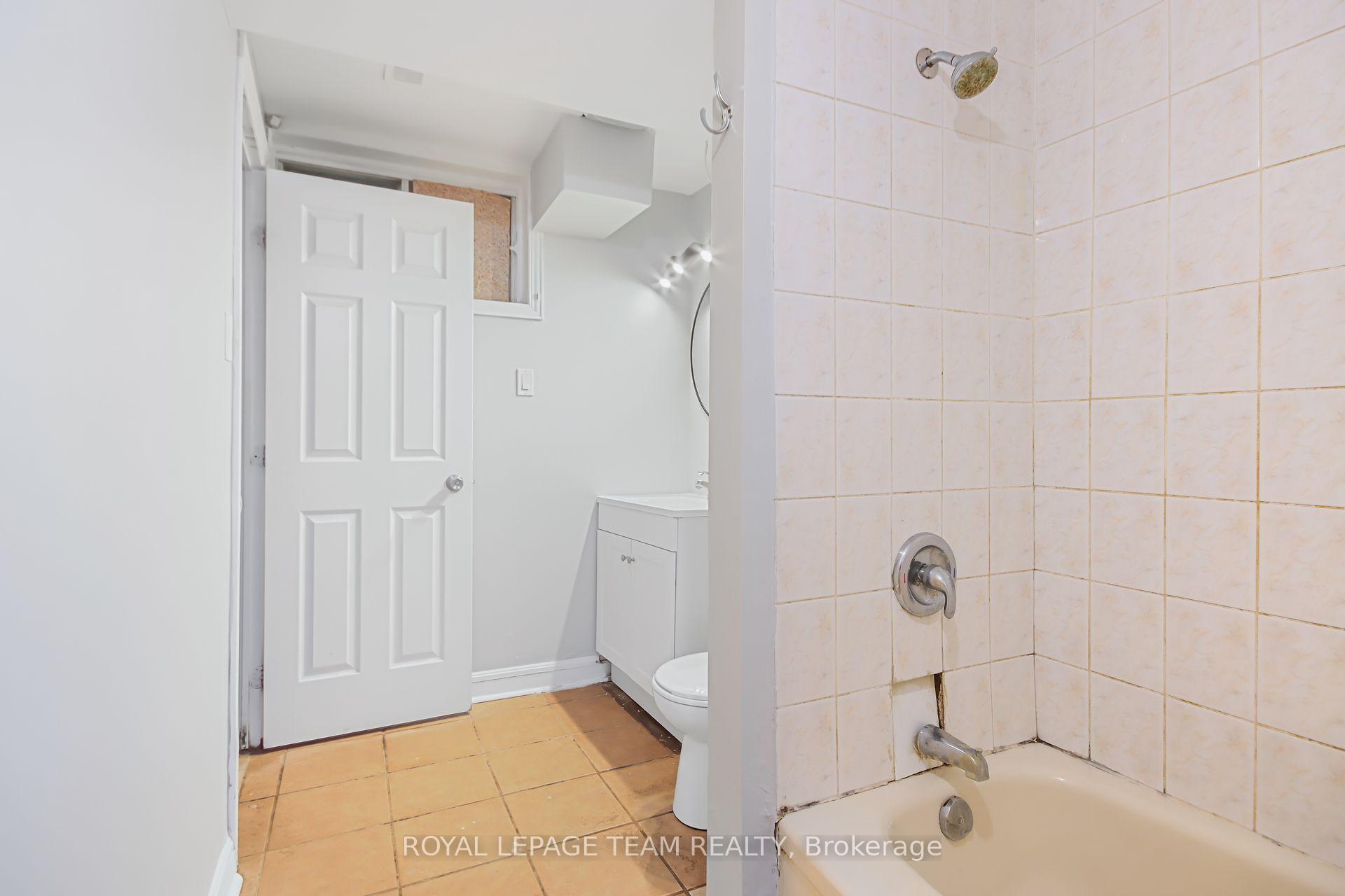 Photo 37 of 454 Rideau Road, Ottawa, Manotick East to Manotick Station — HOMEH