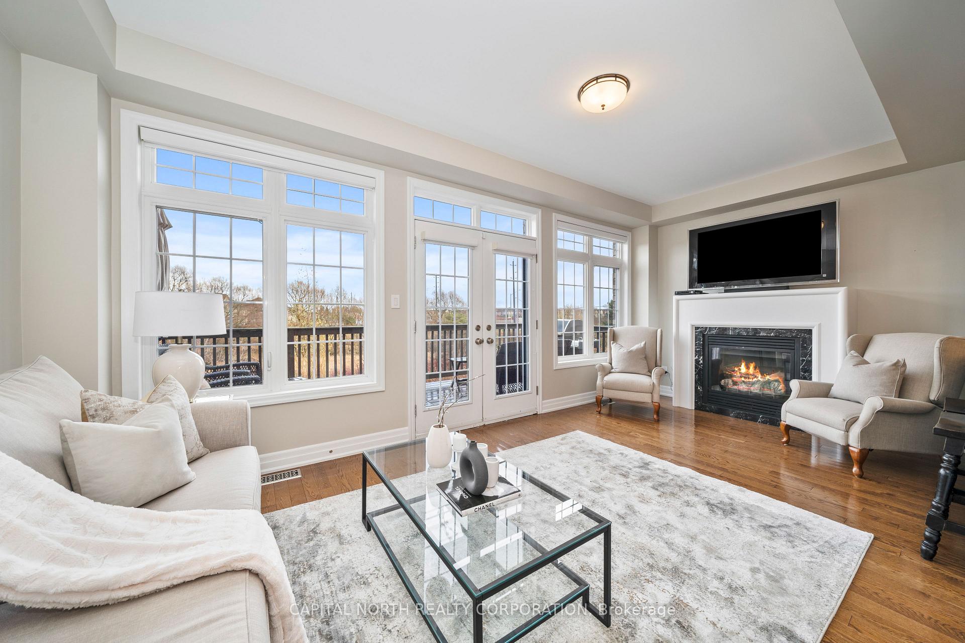 Photo 13 of 12 Alex Campbell Crescent, King, King City — HOMEH