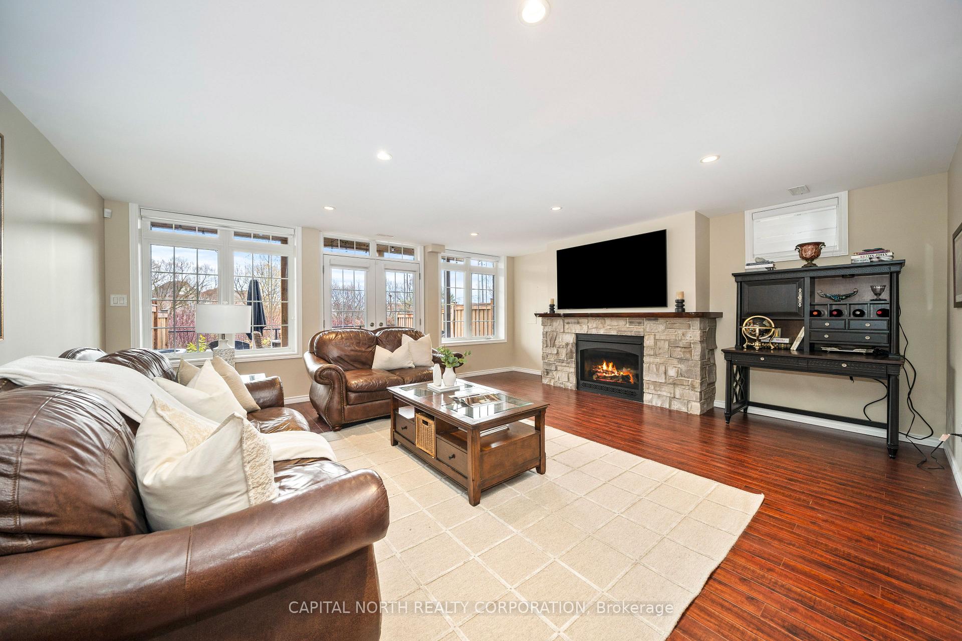 Photo 31 of 12 Alex Campbell Crescent, King, King City — HOMEH