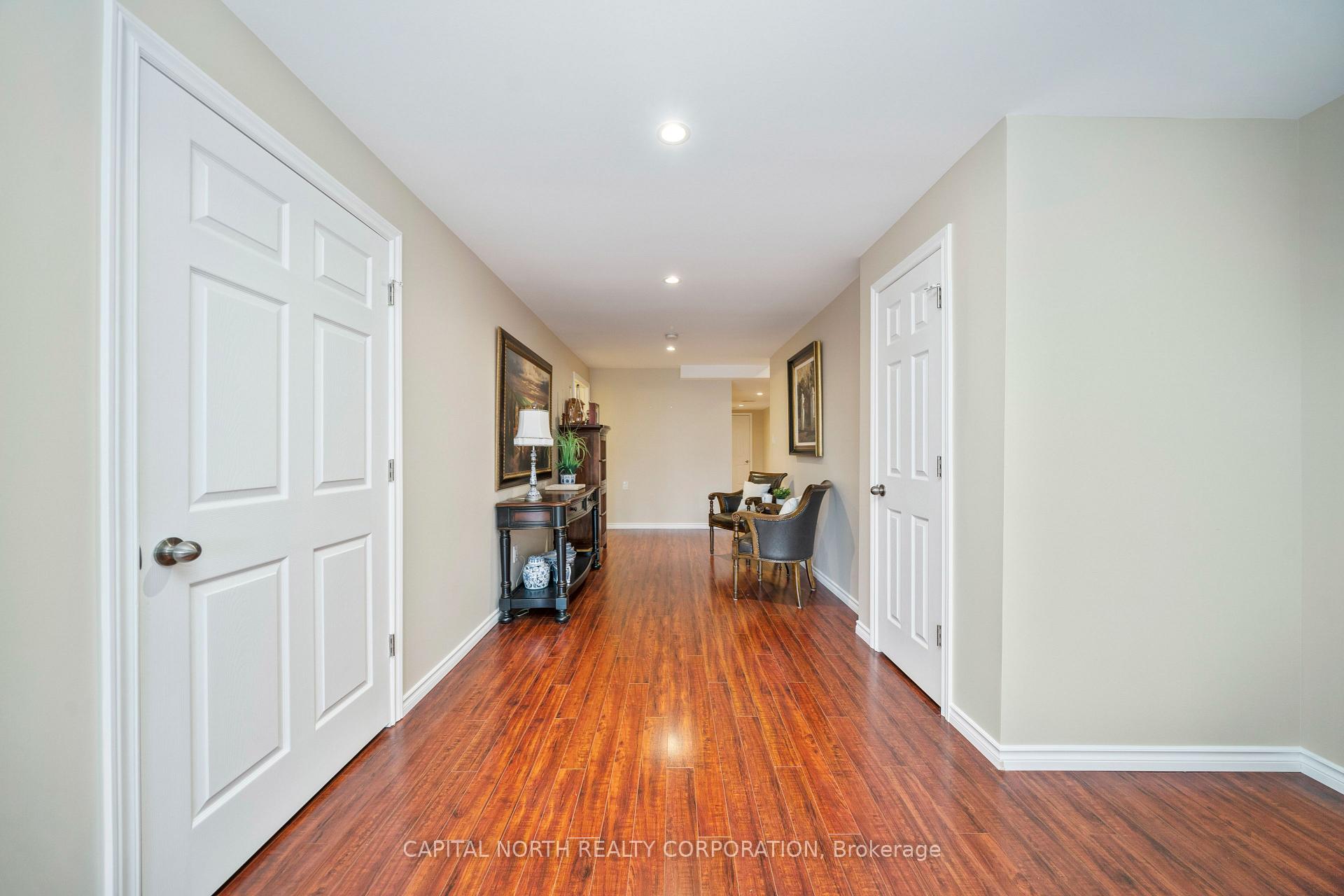 Photo 33 of 12 Alex Campbell Crescent, King, King City — HOMEH