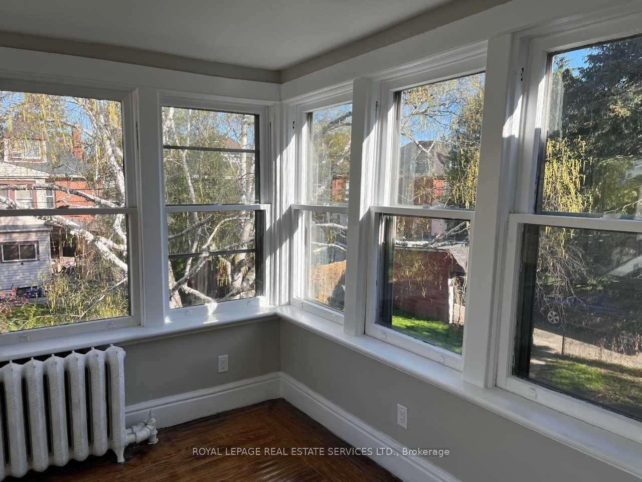 Photo 18 of 17 Leinster Avenue S, Hamilton, Gibson — HOMEH