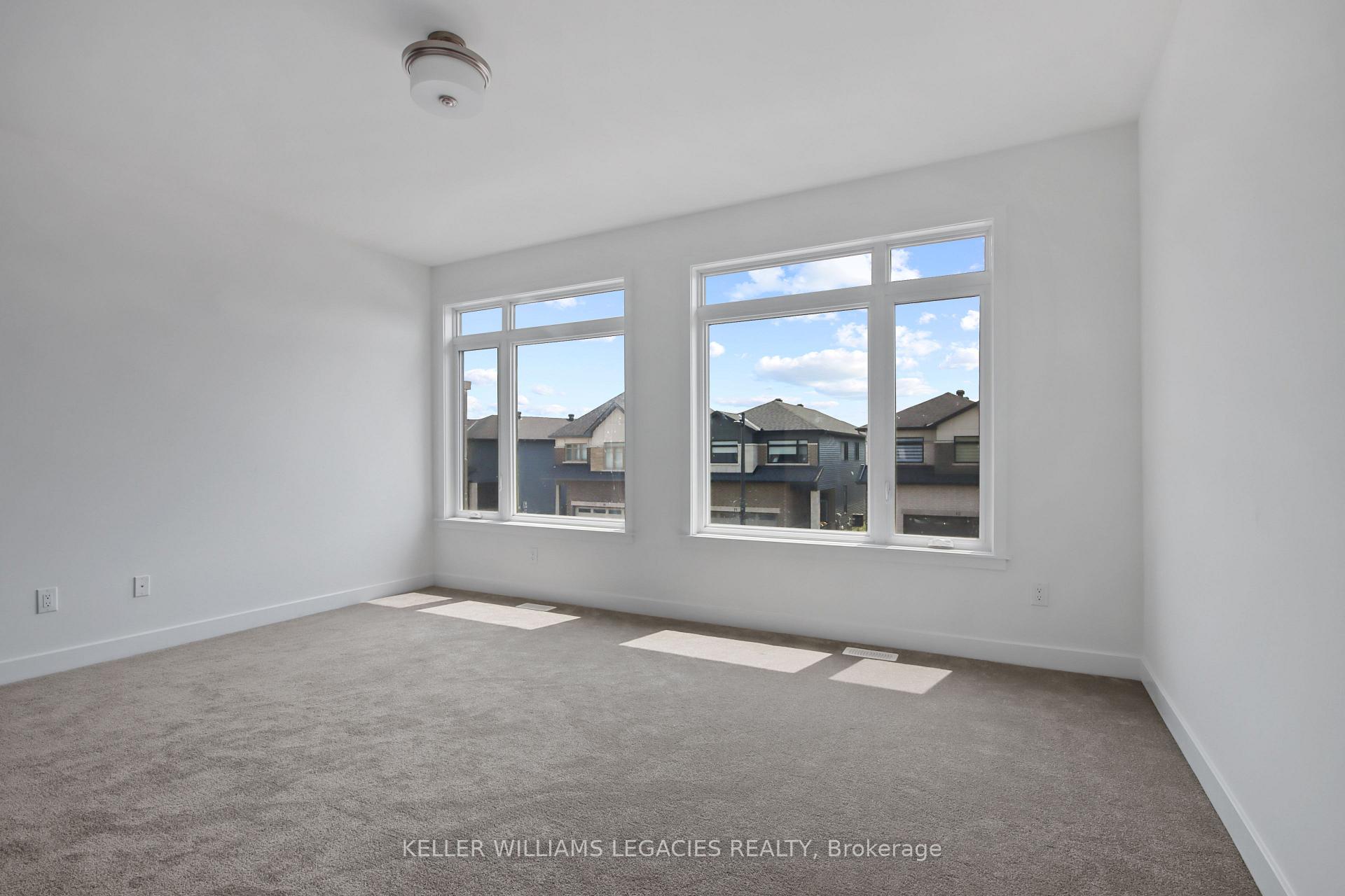 Photo 20 of 11 Mendoza Way, Ottawa, Kanata - Emerald Meadows/Trailwest — HOMEH