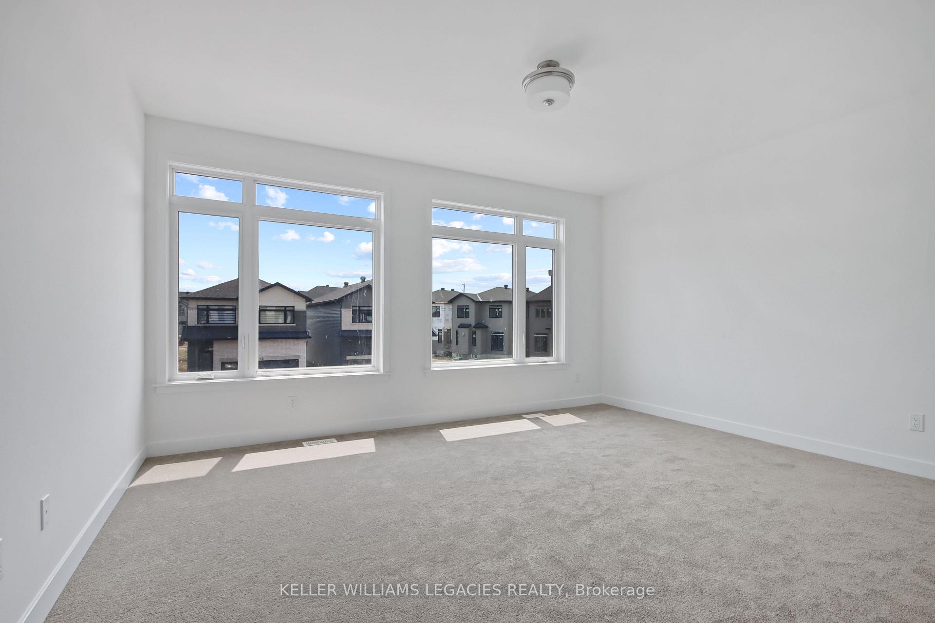 Photo 26 of 11 Mendoza Way, Ottawa, Kanata - Emerald Meadows/Trailwest — HOMEH