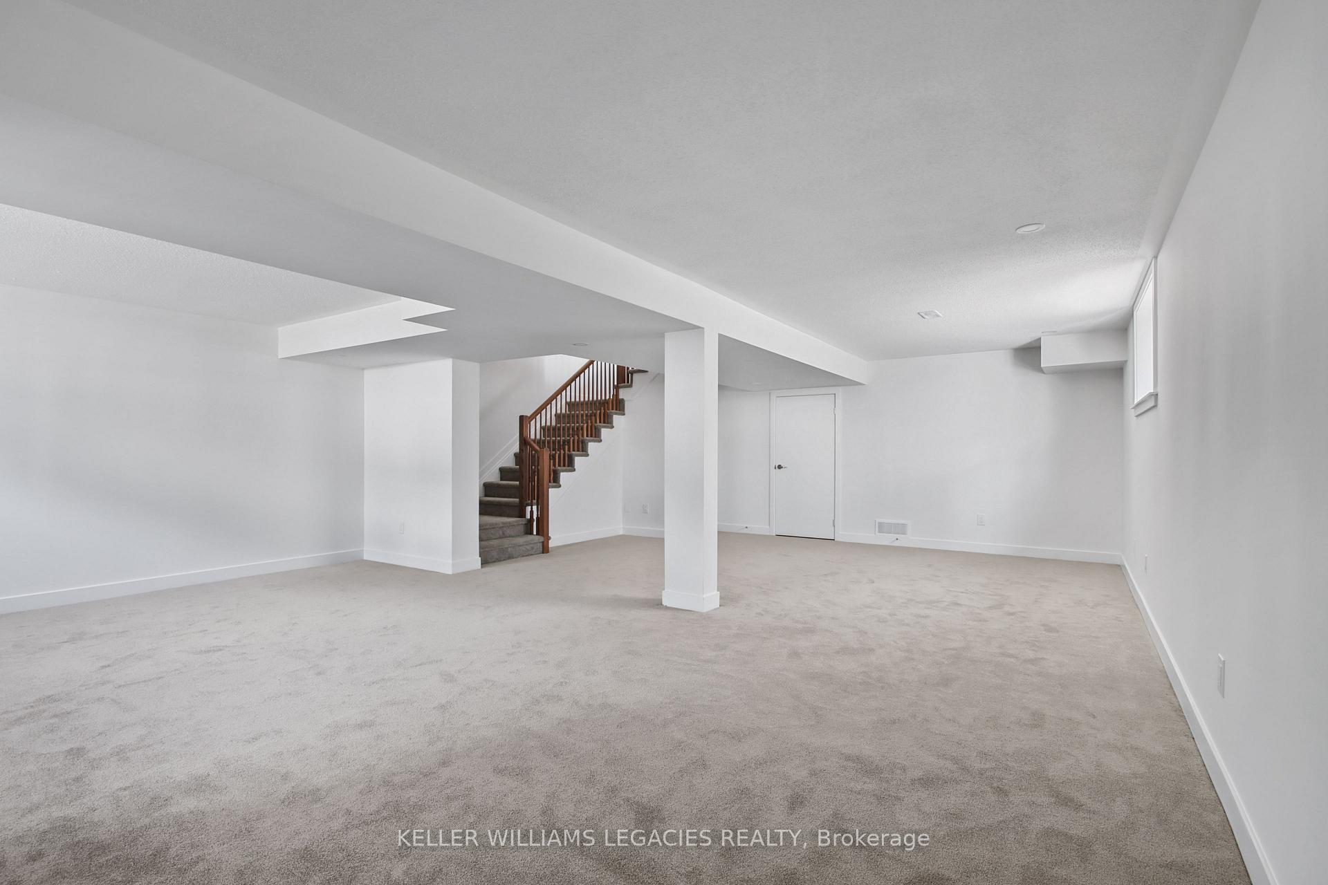 Photo 36 of 11 Mendoza Way, Ottawa, Kanata - Emerald Meadows/Trailwest — HOMEH