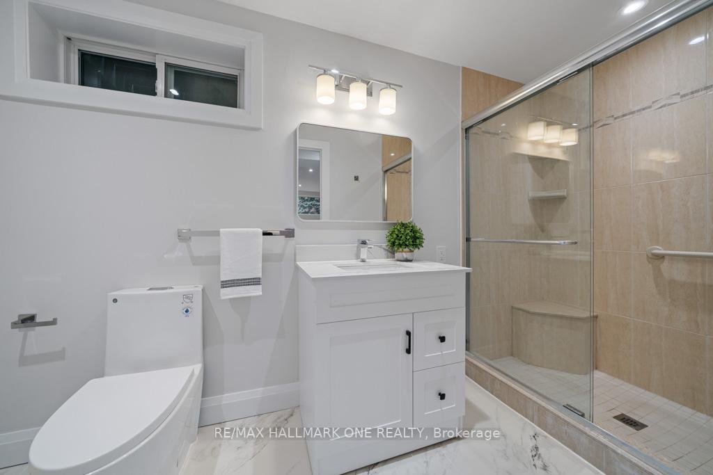 Photo 39 of 48 Normark Drive, Markham, Royal Orchard — HOMEH