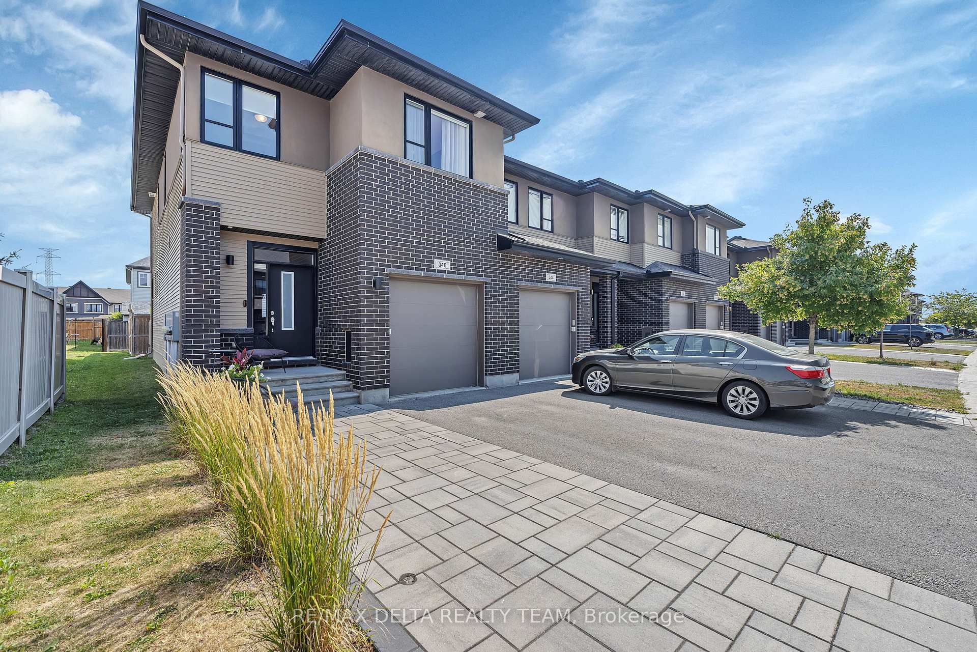 Photo 2 of 346 Nonius Street, Ottawa, Kanata - Emerald Meadows/Trailwest — HOMEH