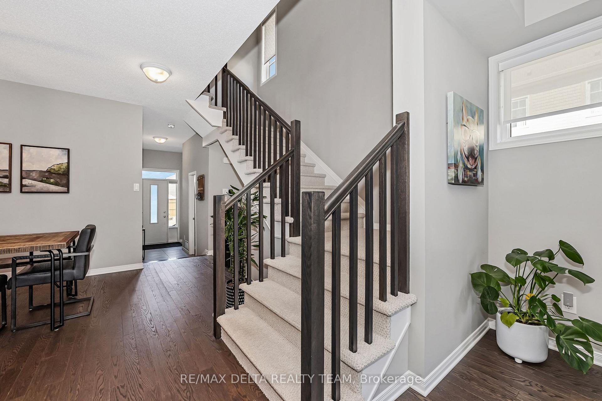 Photo 10 of 346 Nonius Street, Ottawa, Kanata - Emerald Meadows/Trailwest — HOMEH