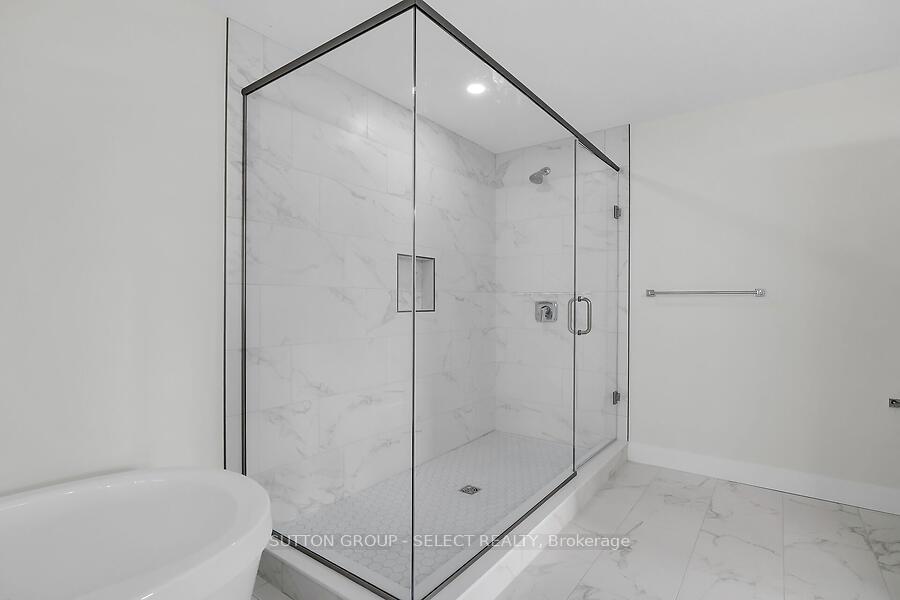 Photo 15 of Unit 24, 7966 Fallon Drive, Lucan Biddulph, Granton — HOMEH