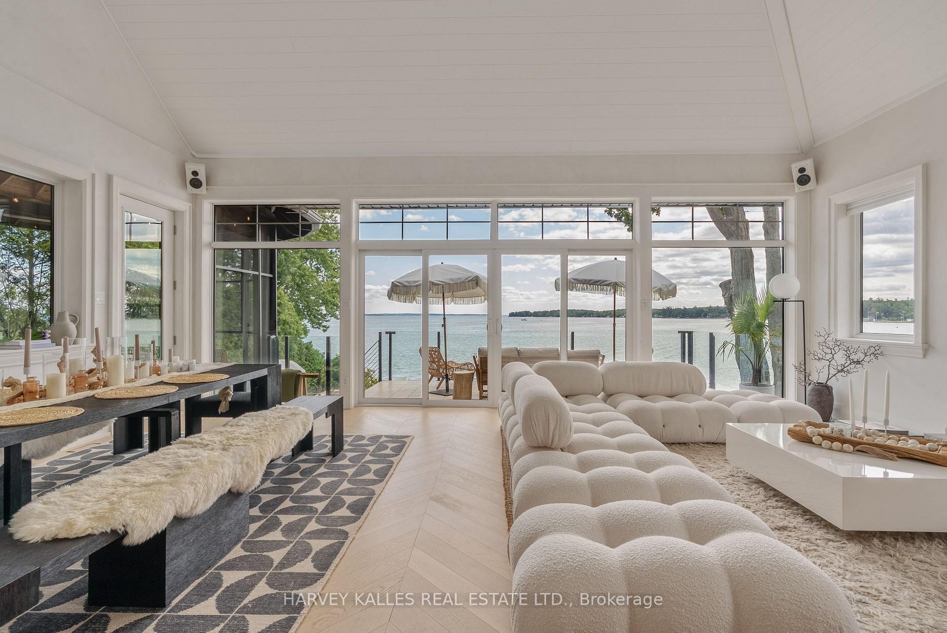 Photo 6 of 3421 Crescent Harbour Road, Innisfil, Rural Innisfil — HOMEH