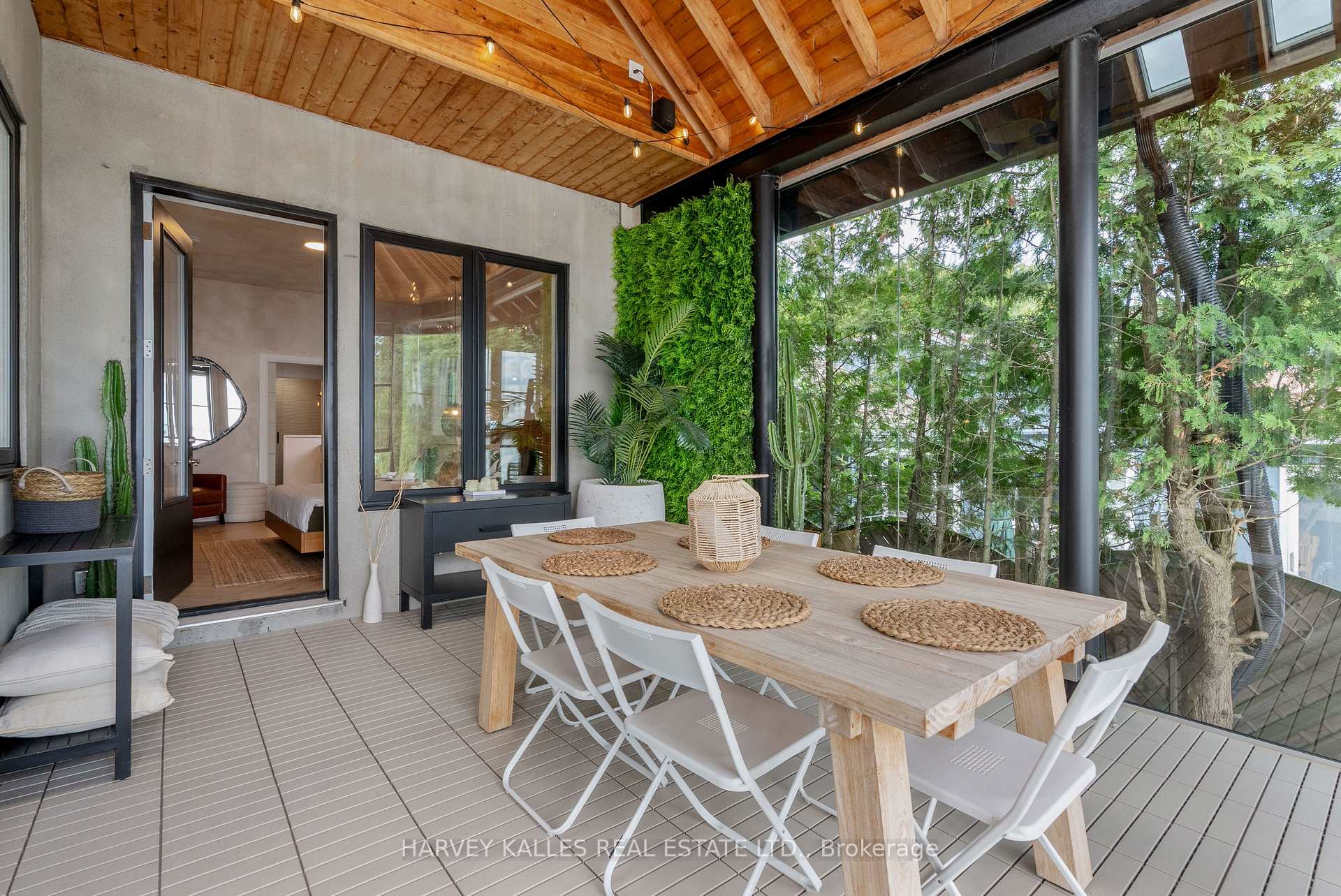 Photo 27 of 3421 Crescent Harbour Road, Innisfil, Rural Innisfil — HOMEH