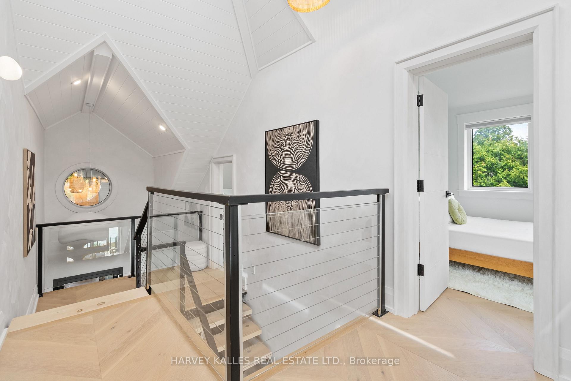 Photo 31 of 3421 Crescent Harbour Road, Innisfil, Rural Innisfil — HOMEH