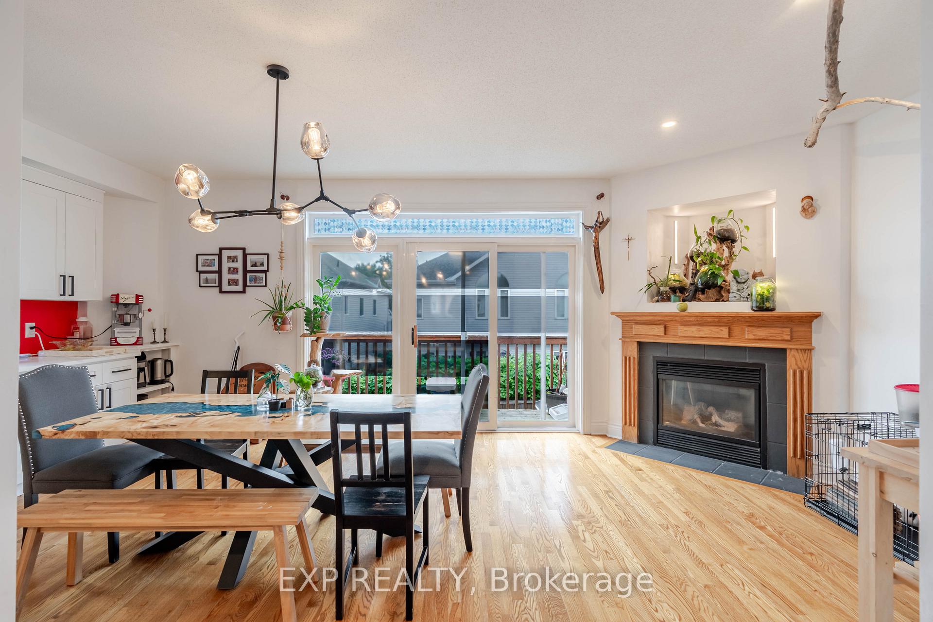 Photo 23 of 97 Castle Glen Crescent, Ottawa, Kanata - Glencairn/Hazeldean — HOMEH