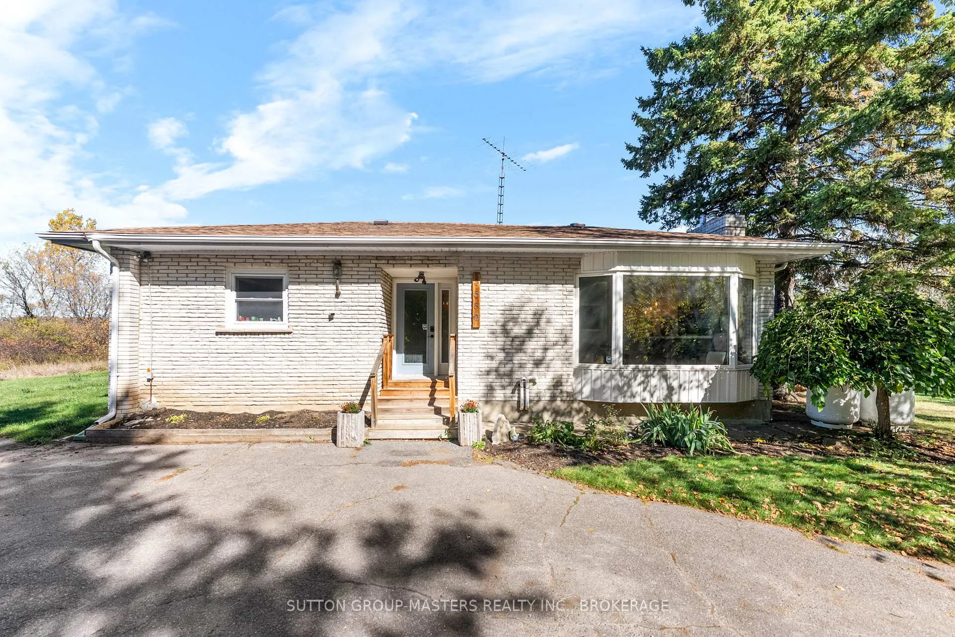 Front of 3580 Drake Road