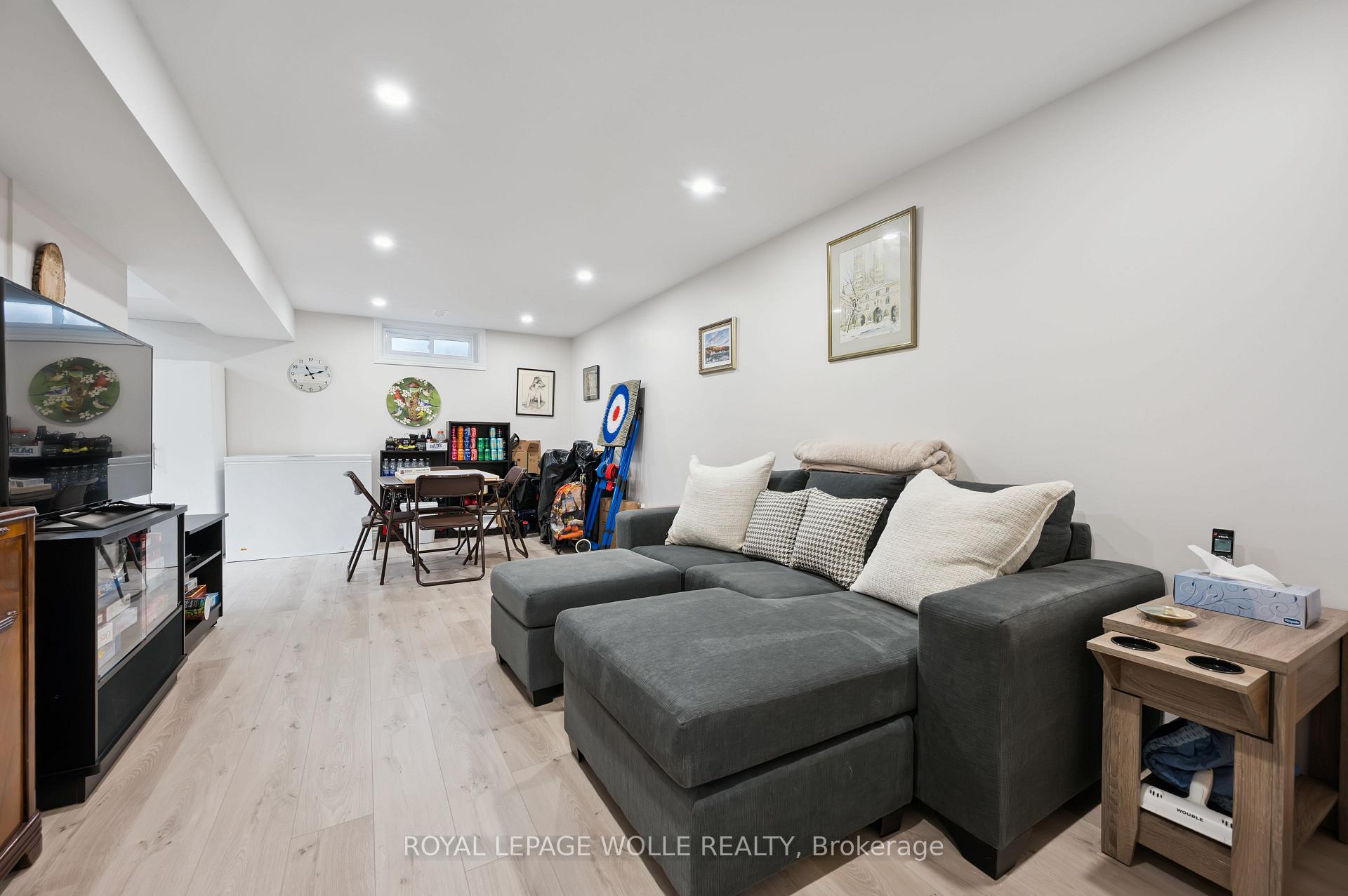 Photo 25 of 108 Penelope Drive, Kitchener — HOMEH
