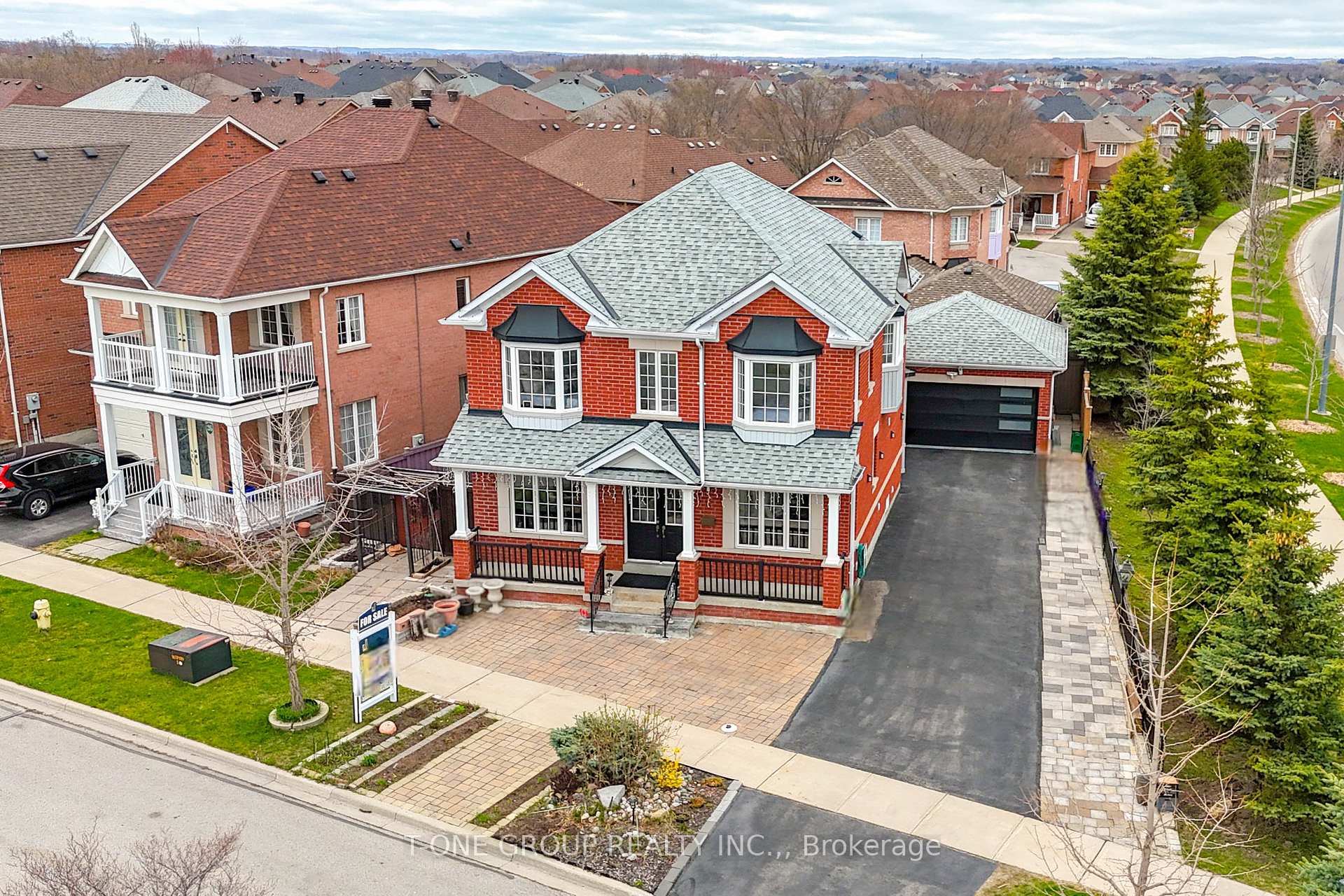 Front of 28 Misty Court