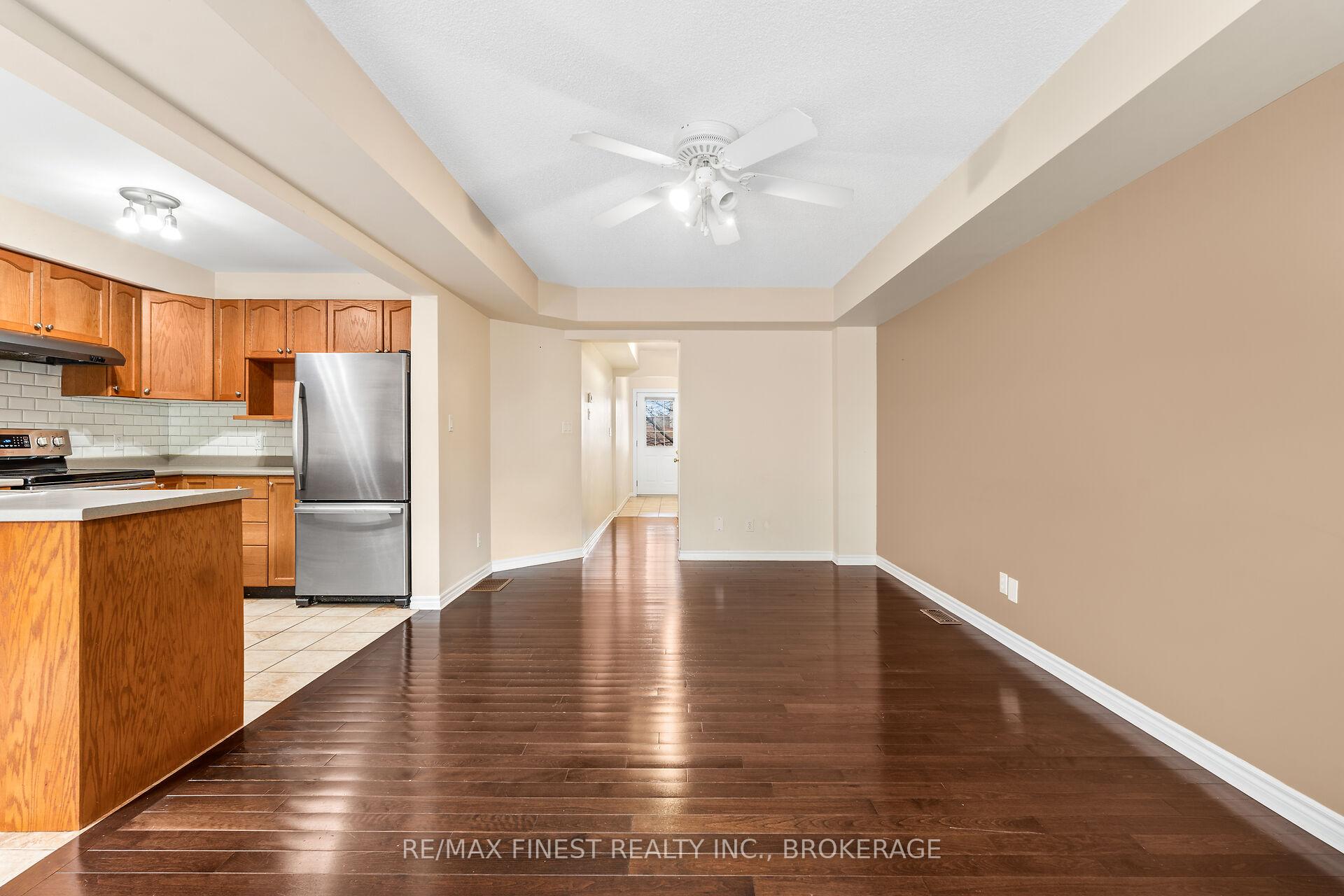 Photo 13 of 698 MacLean Court, Kingston, Kingston East (Incl Barret Crt) — HOMEH